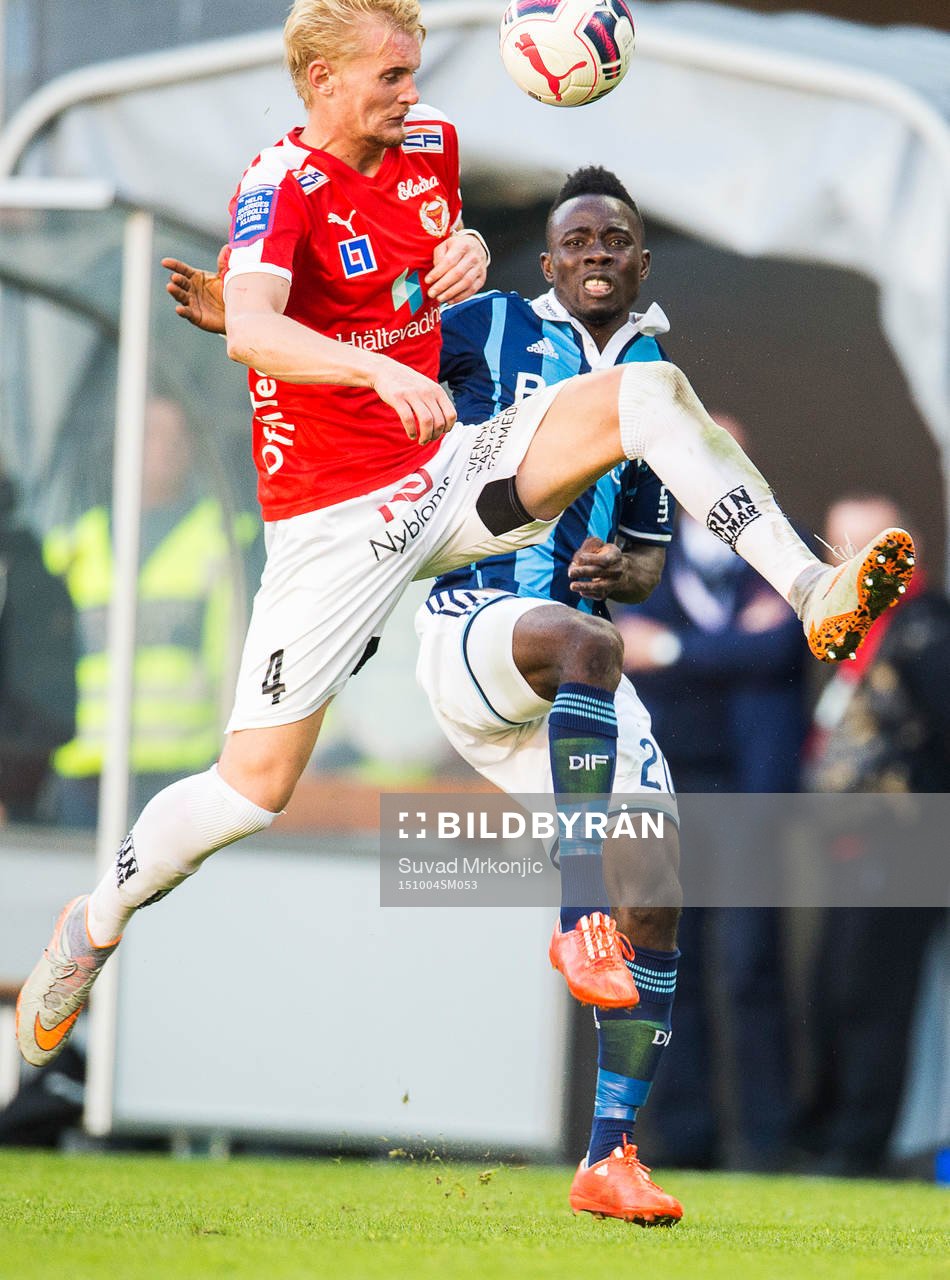 Kalmars Ludvig Öhman och Djurgårdens Sam Johnson