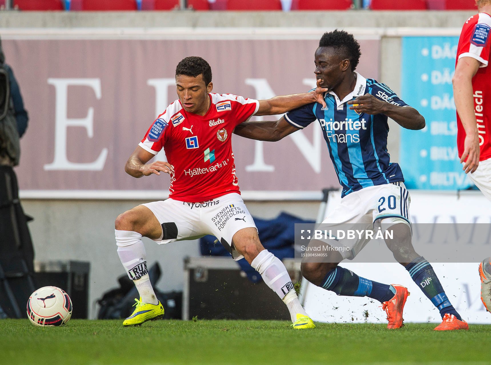 Kalmars Ismael Silva Lima och Djurgårdens Sam Johnson
