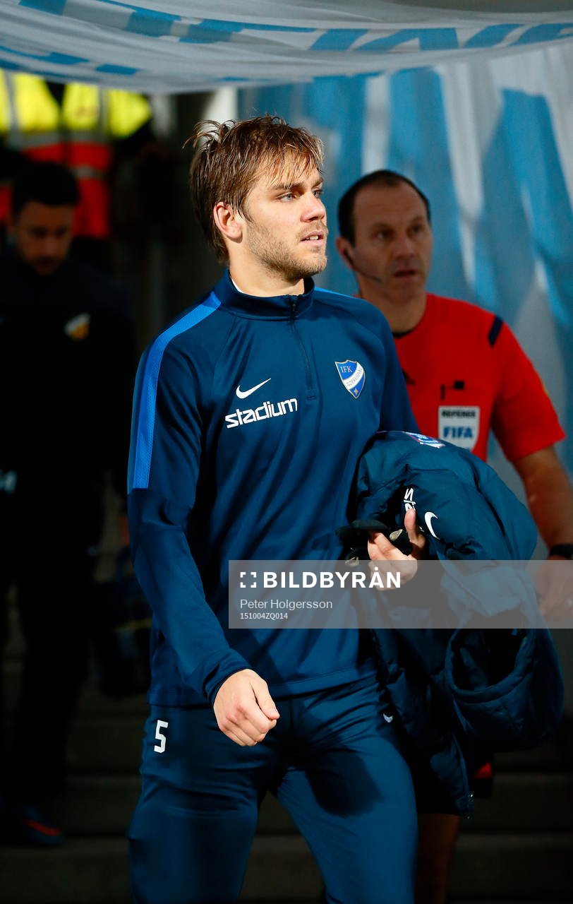 Norrköpings Christoffer Nyman med ispåse på låret