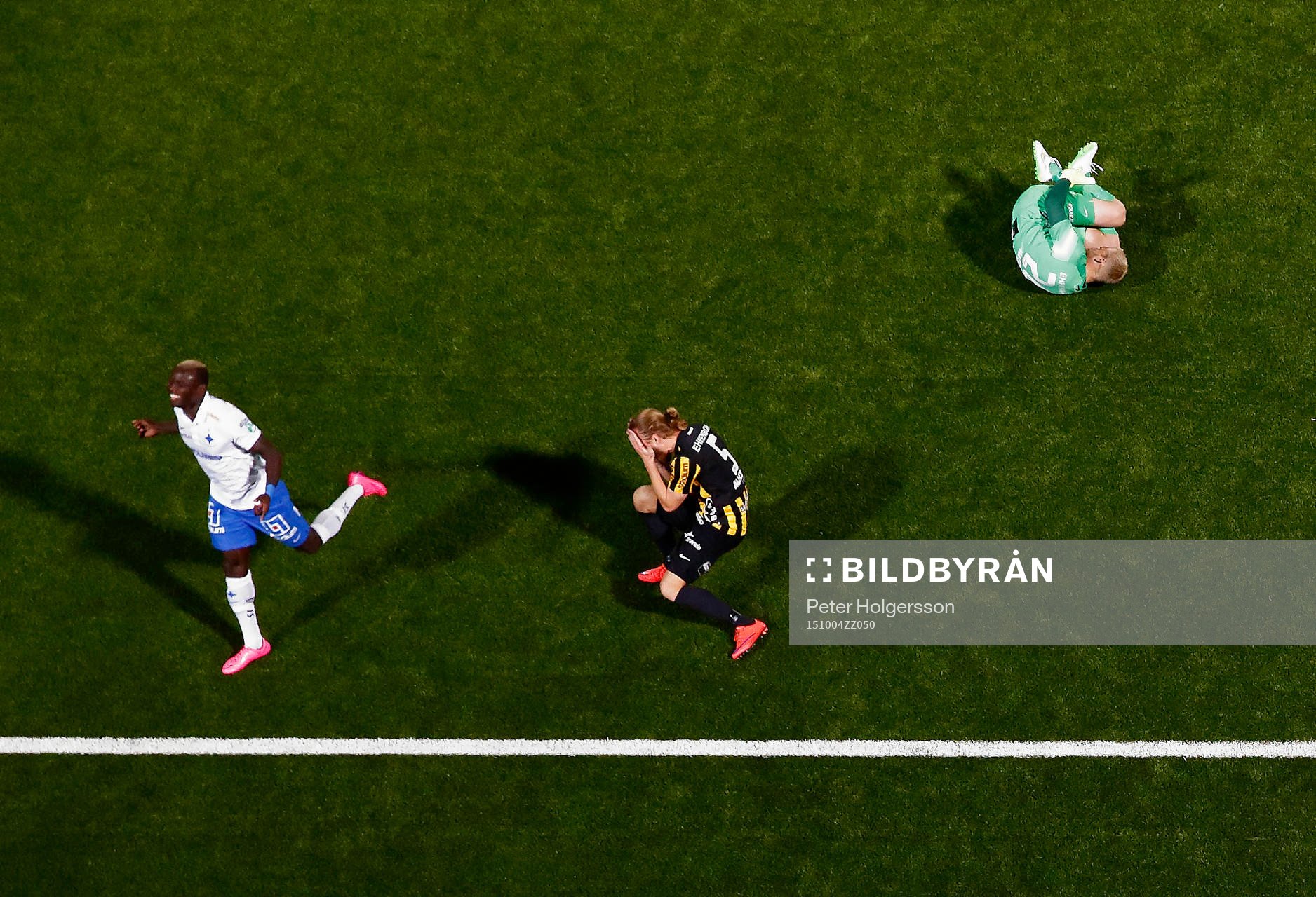 Norrköpings Alhaji Kamara jublar