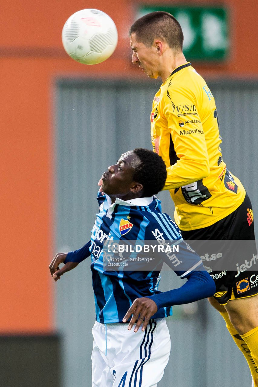 Kamp mellan Elfsborgs Ibrahim Dresevic och Djurgårdens