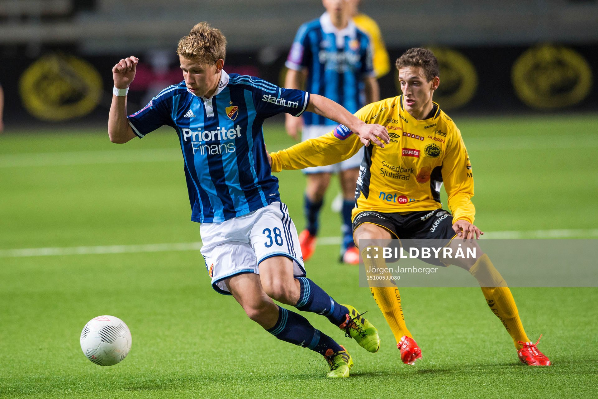 Djurgårdens Marcus Enström och Elfsborgs Arian Kabashi