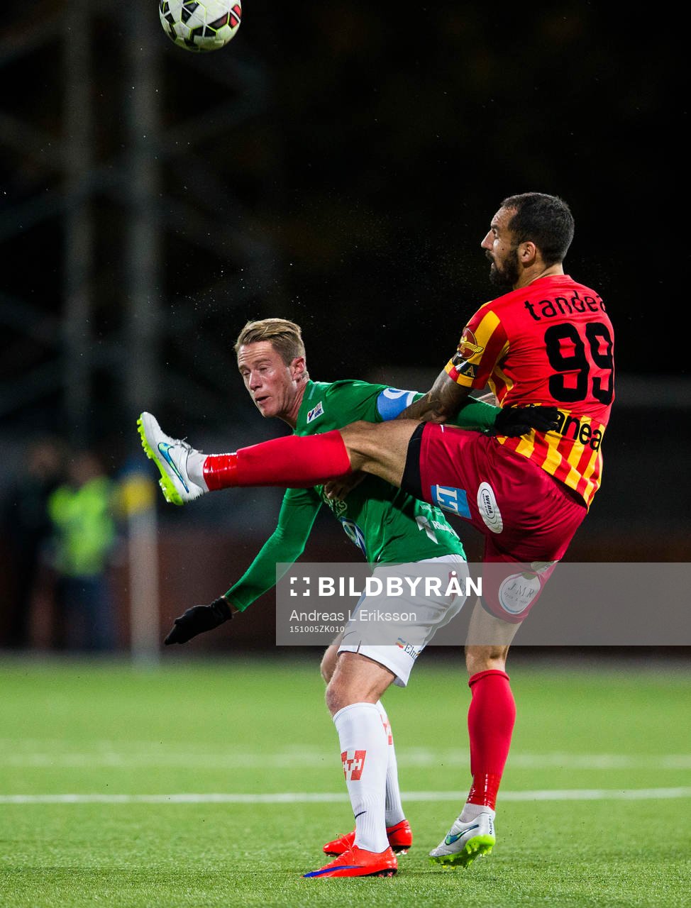 Jönköpings Tommy Thelin och Syrianskas Marko Mihajlovic