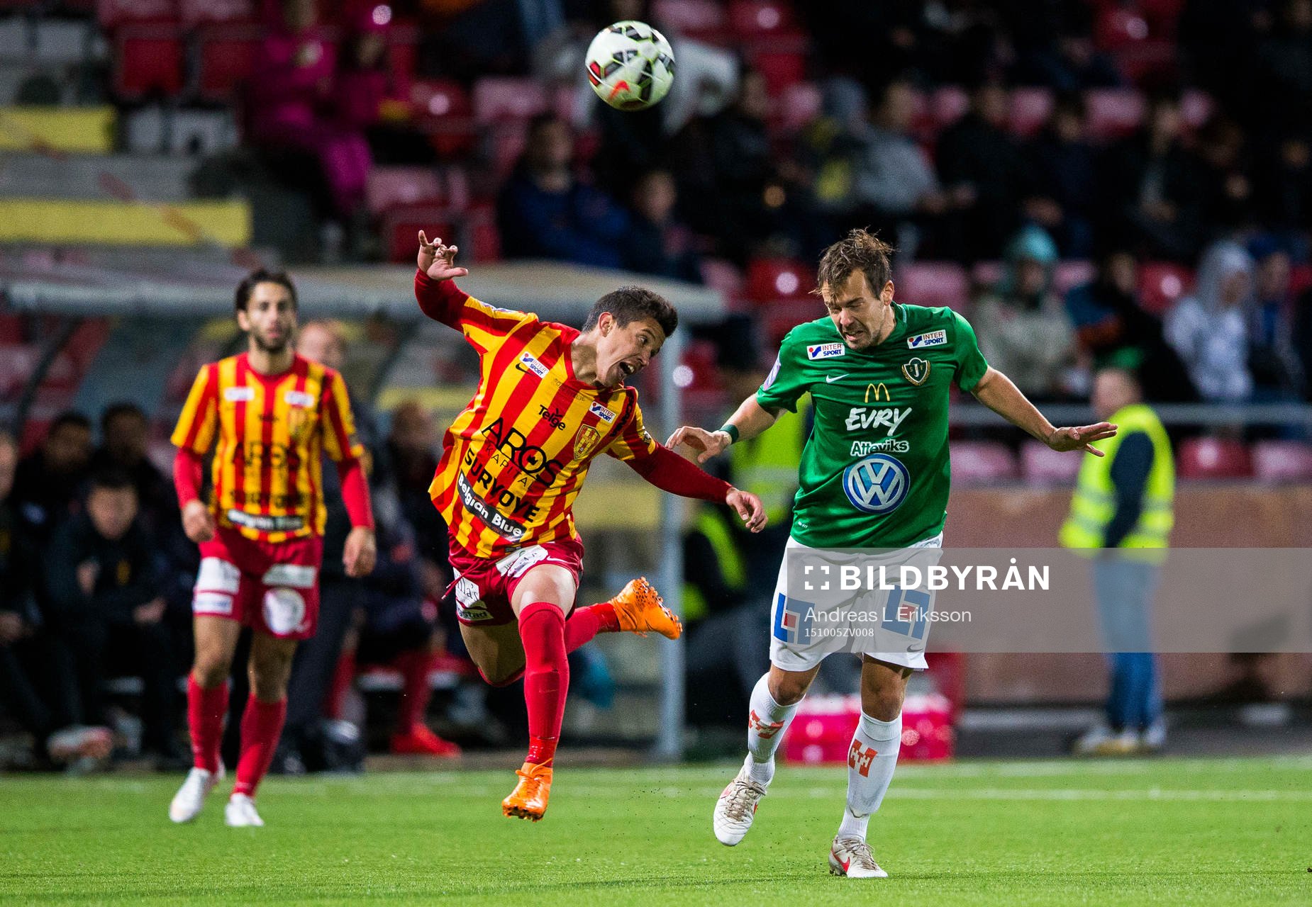 Syrianskas Igor Santos Koppe i en nickduell med