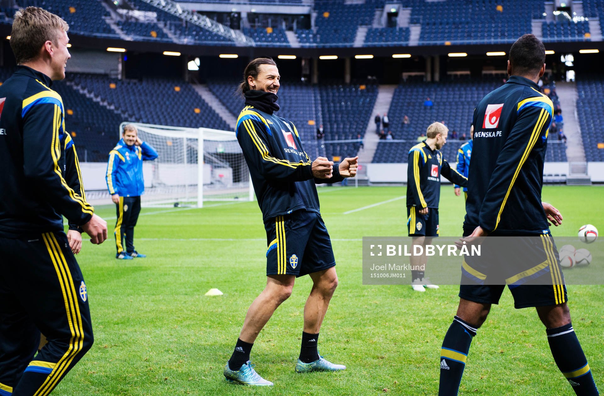 Zlatan Ibrahimovic skrattar