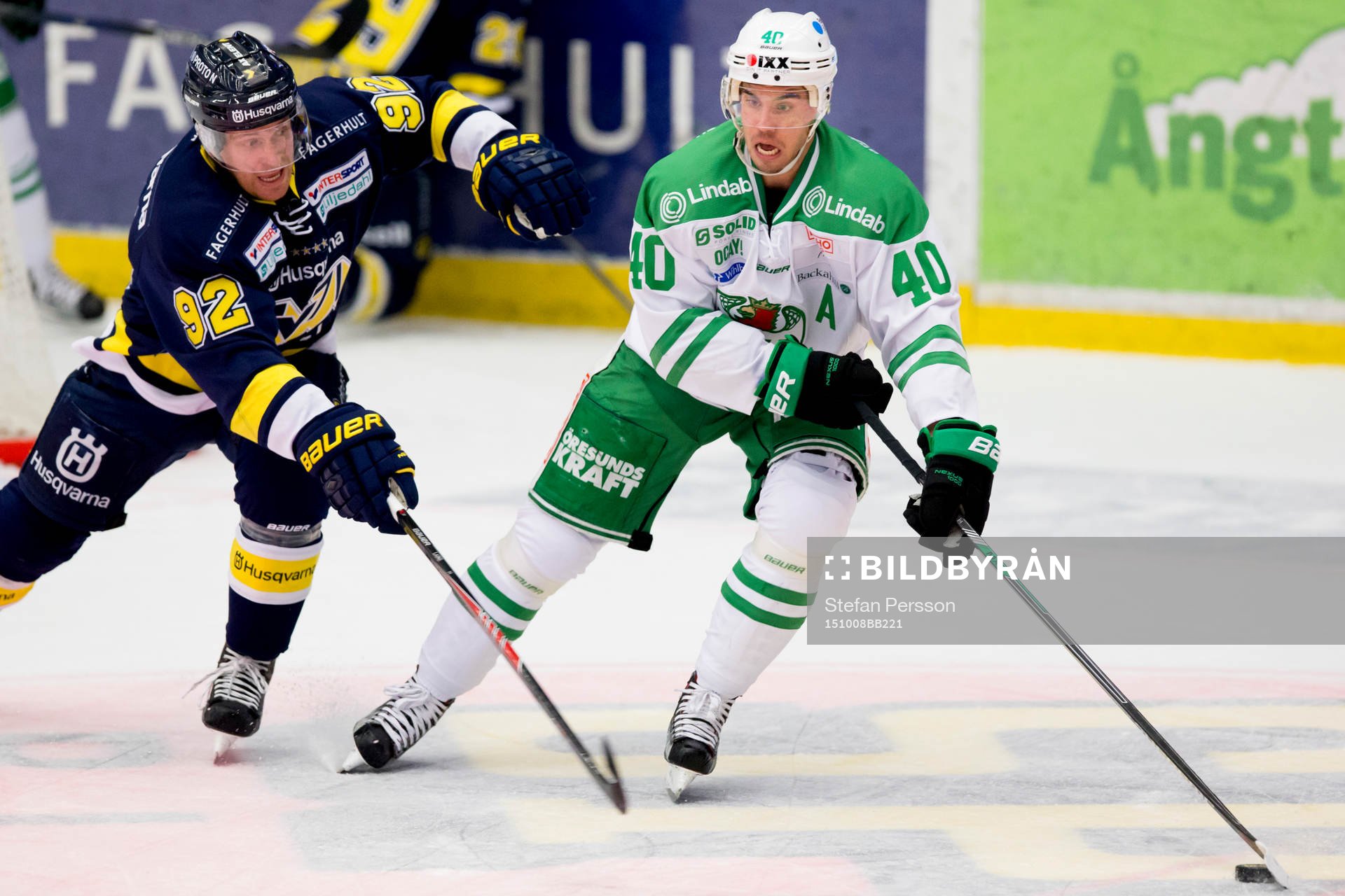 s Teemu Laine mot Rögles Jesper Jensen