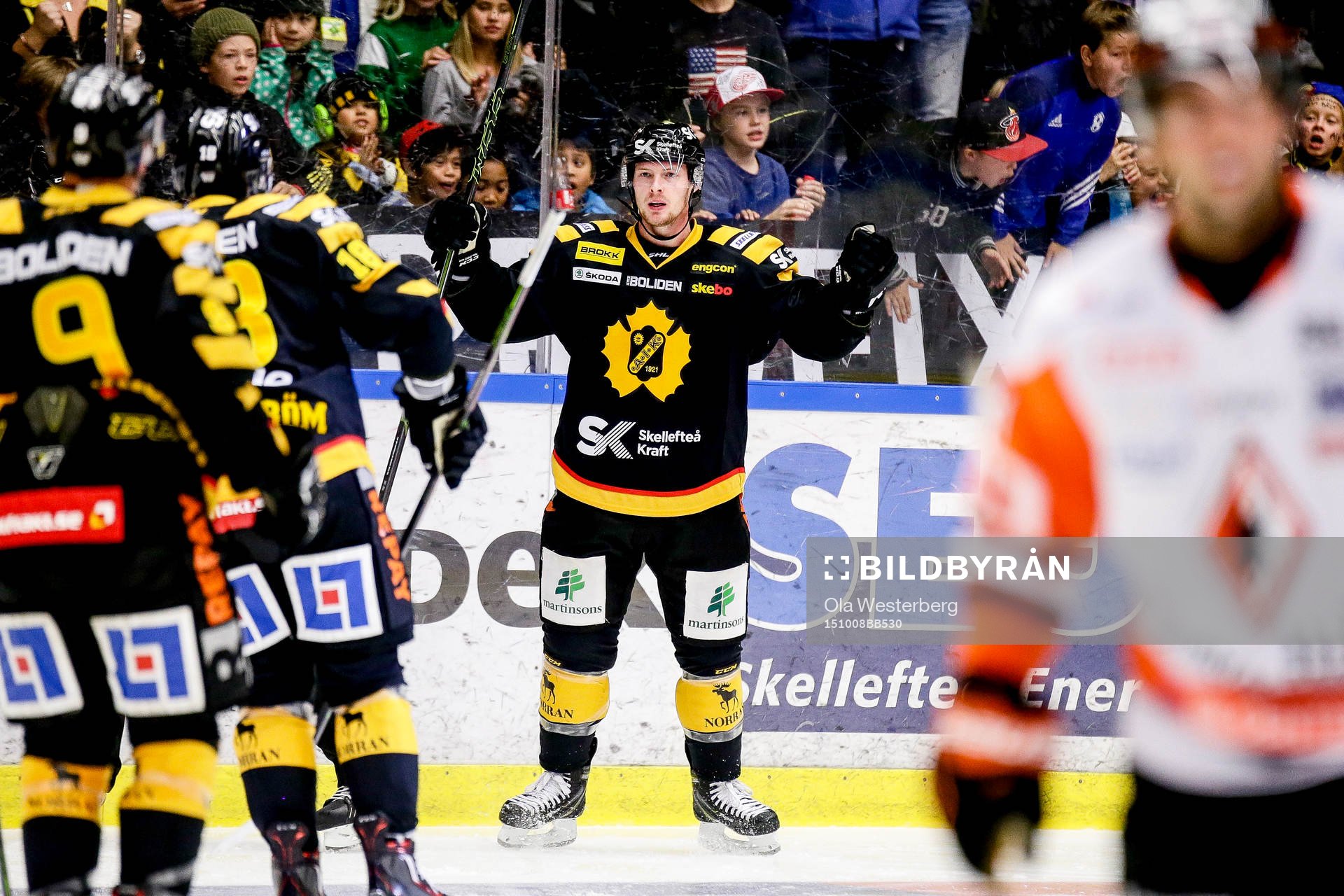 Skellefteås Martin Lundberg jublar