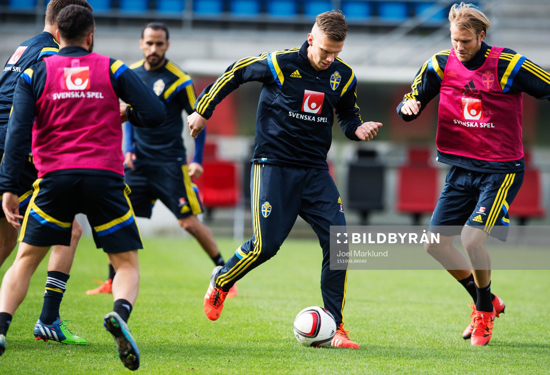 Pontus Wernbloom utmanar Ola Toivonen