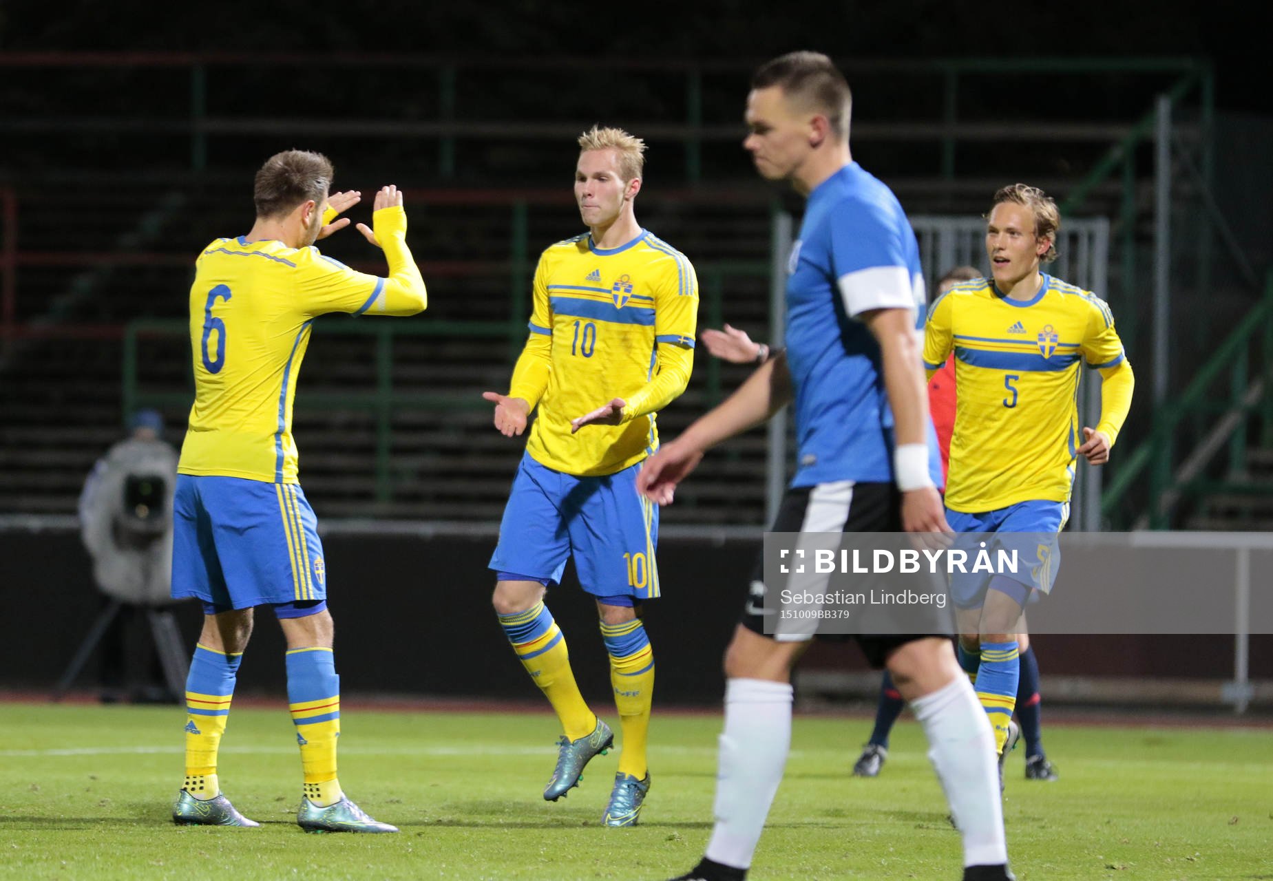 Sveriges Gustav Engvall glad