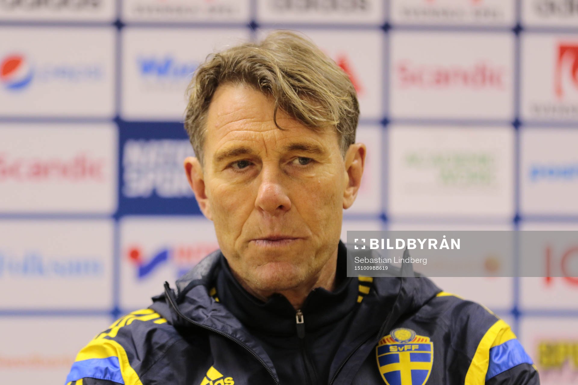 Sveriges förbundskapten Håkan Ericson efter fotbollsmatchen EM-kvalet mellan Sverige och Estland den 9 oktober 2015 i Uppsala.