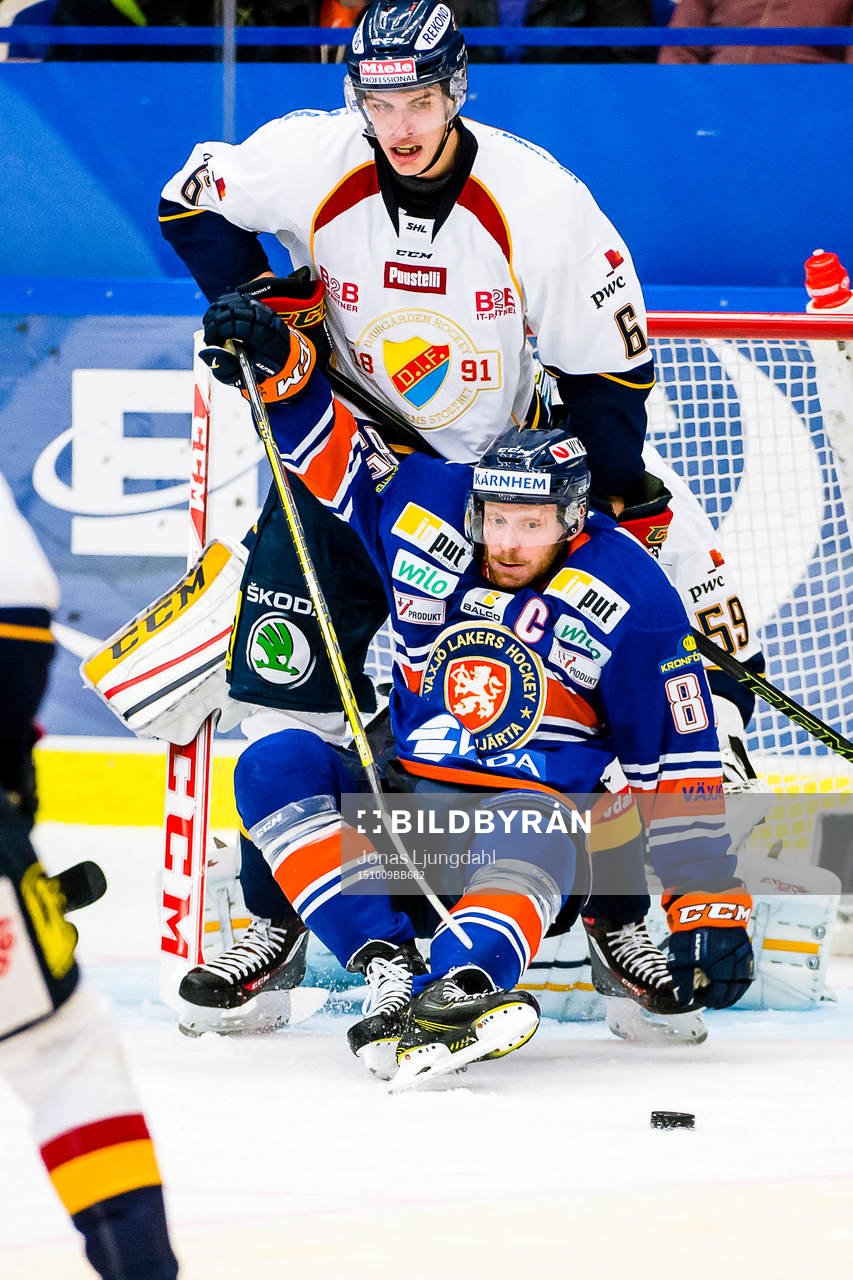 Växjös Liam Reddox faller