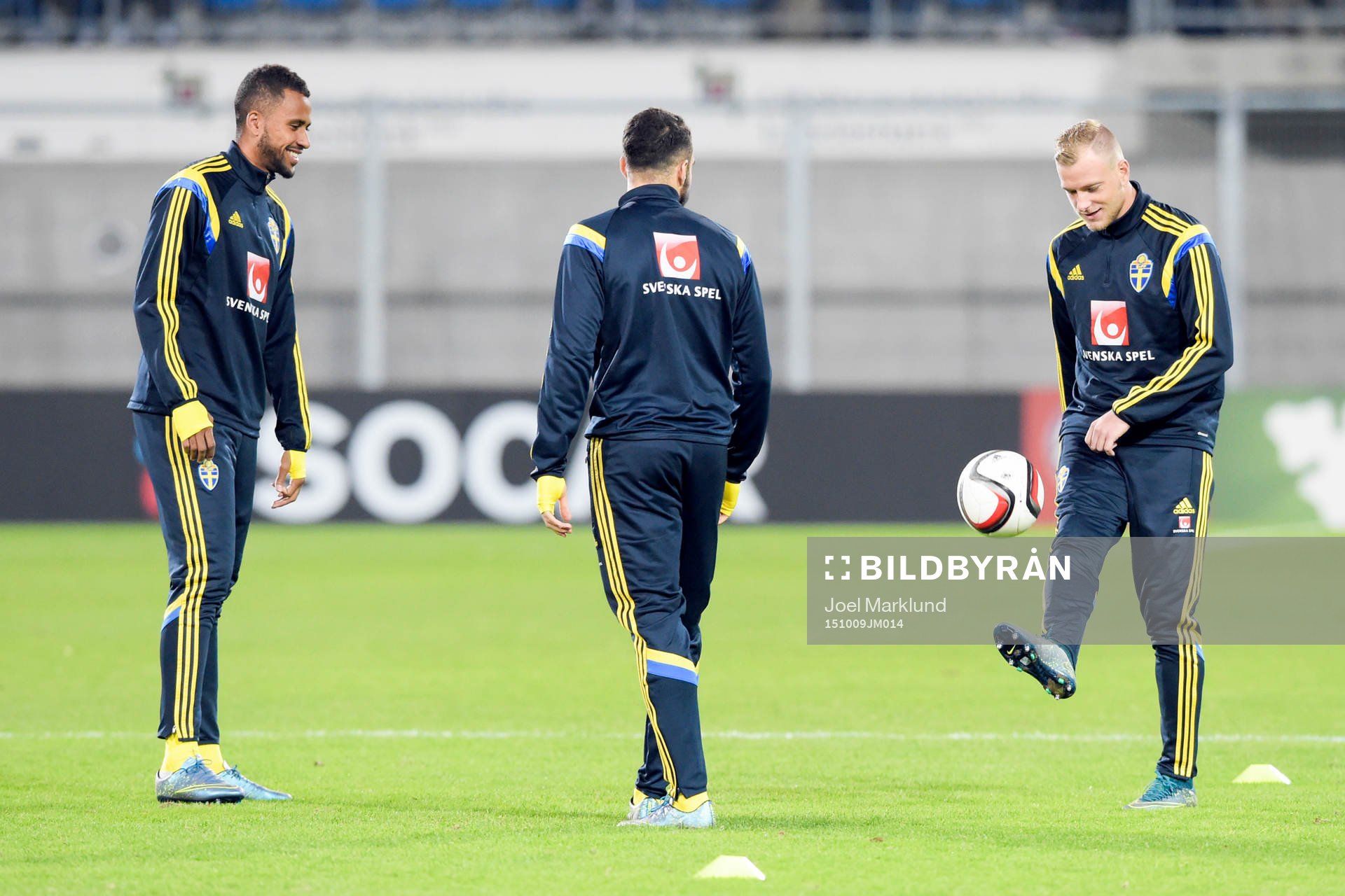 Sveriges Isaac Kiese Thelin, Abdul Khalili och John