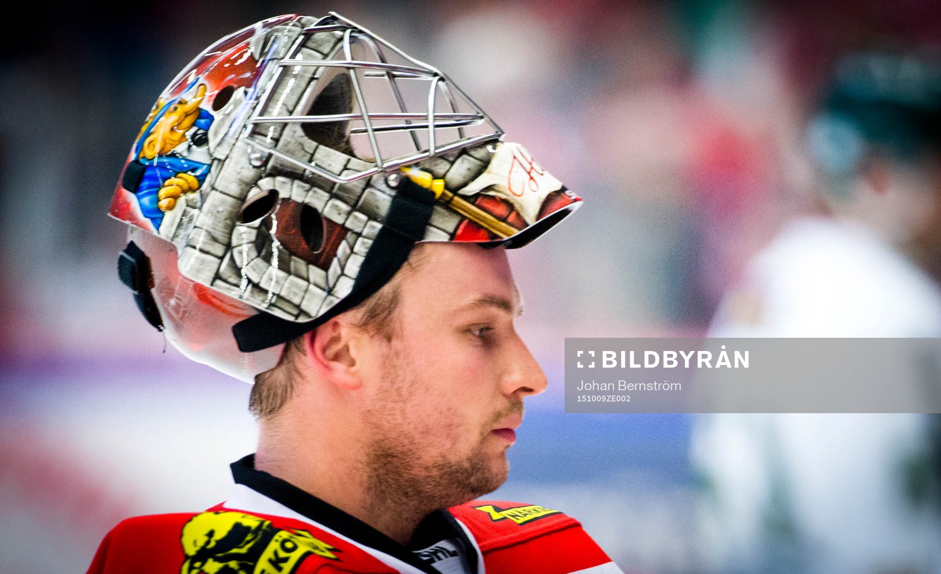Örebros målvakt Julius Hudacek deppar