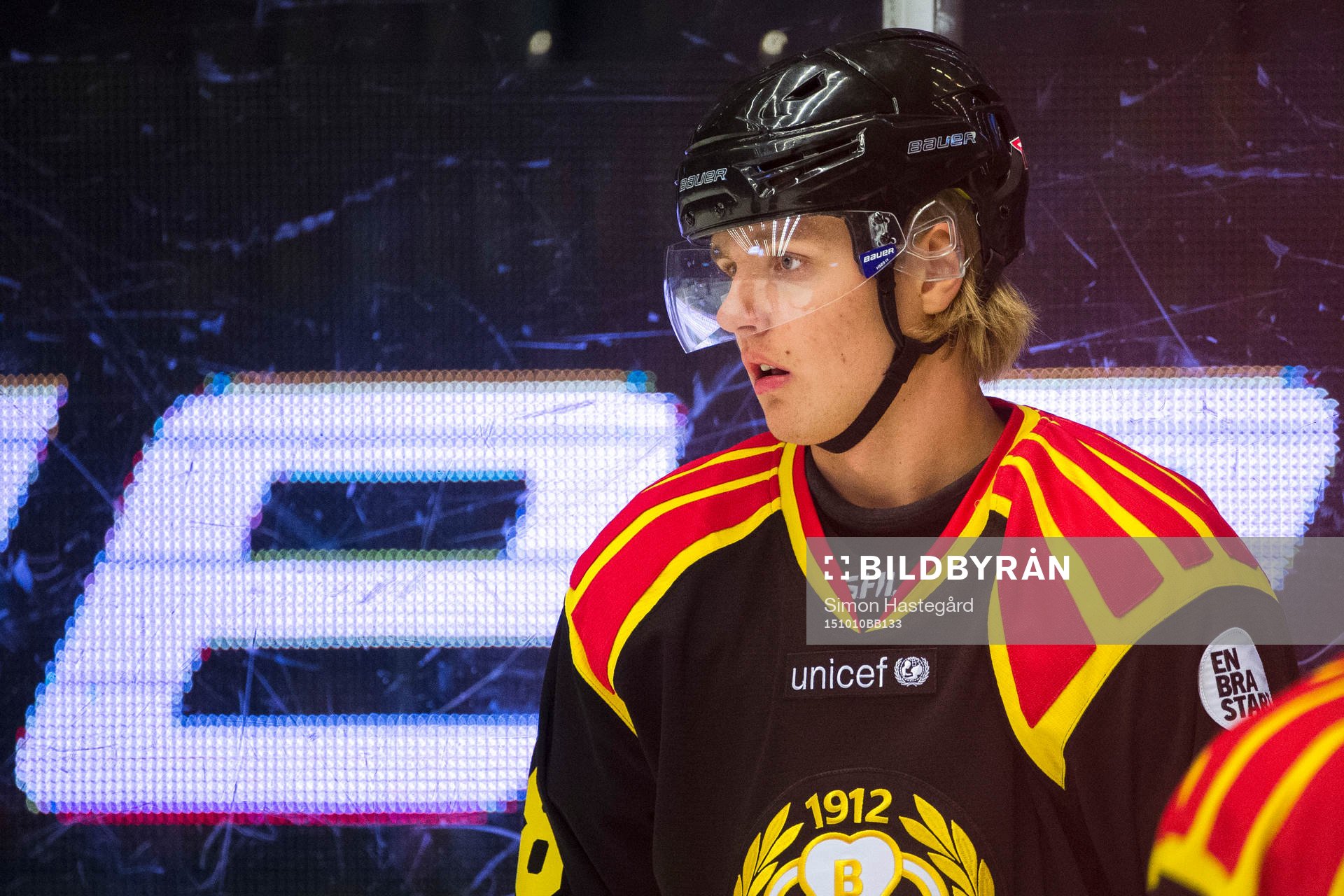 Brynäs Hampus Eriksson före ishockeymatchen i SHL mellan