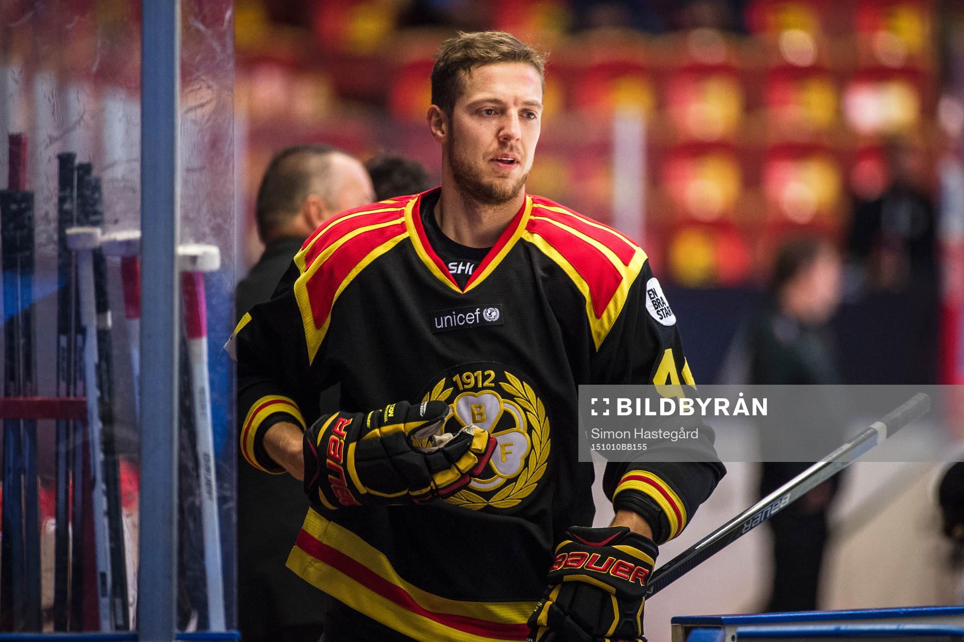 Brynäs Jacob Blomqvist före ishockeymatchen i SHL mellan