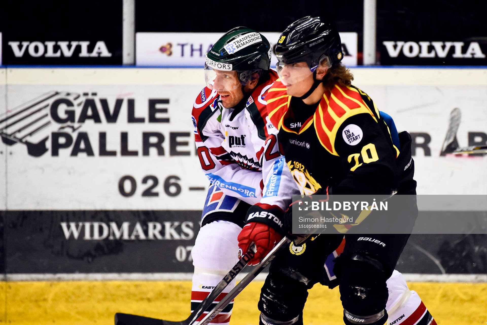 Frölundas Joel Lundqvist och Brynäs Adam Brodecki