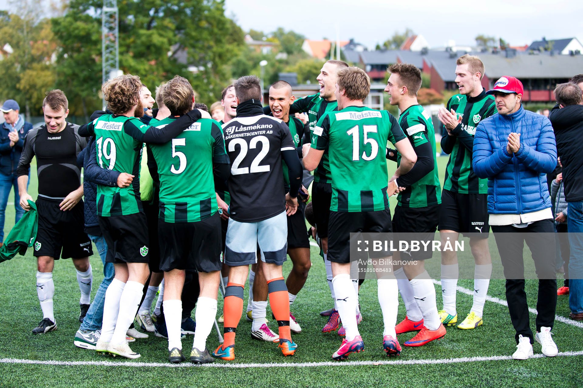 Högaborgs spelare jublar