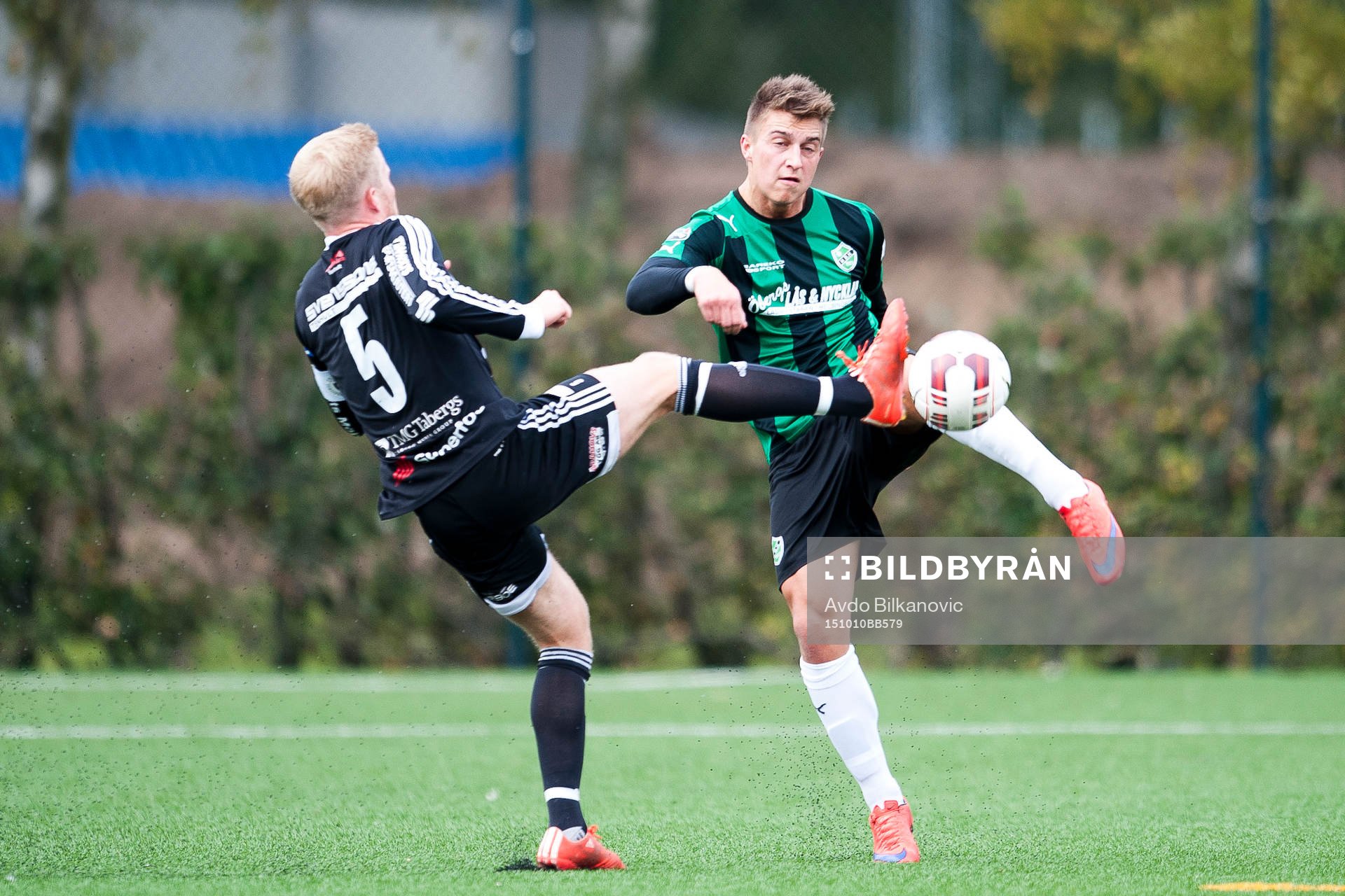 Tenhults Adam Hermansson och Högaborgs Filip Saganovski