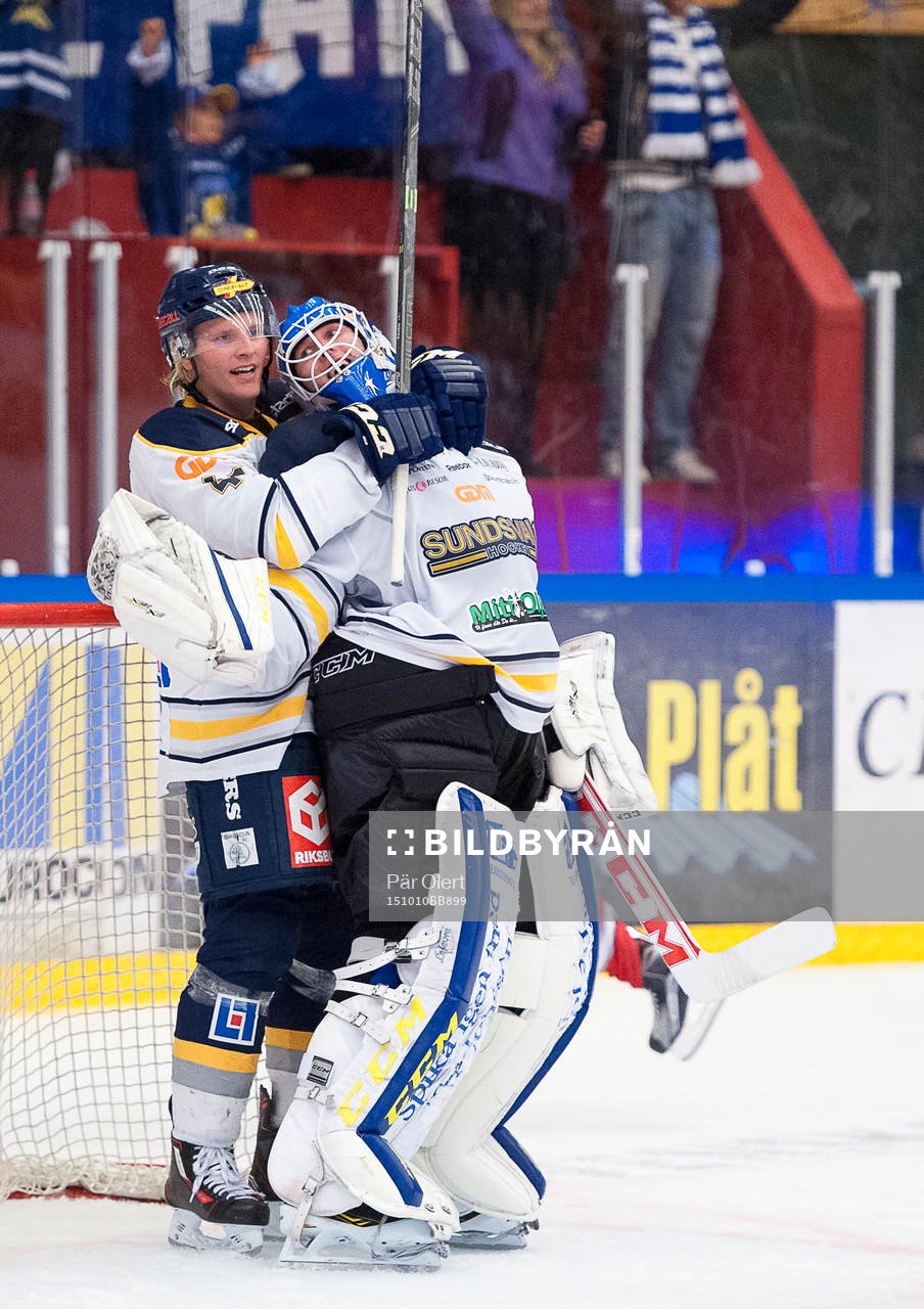 Sundsvalls Mathias Månsson jublar