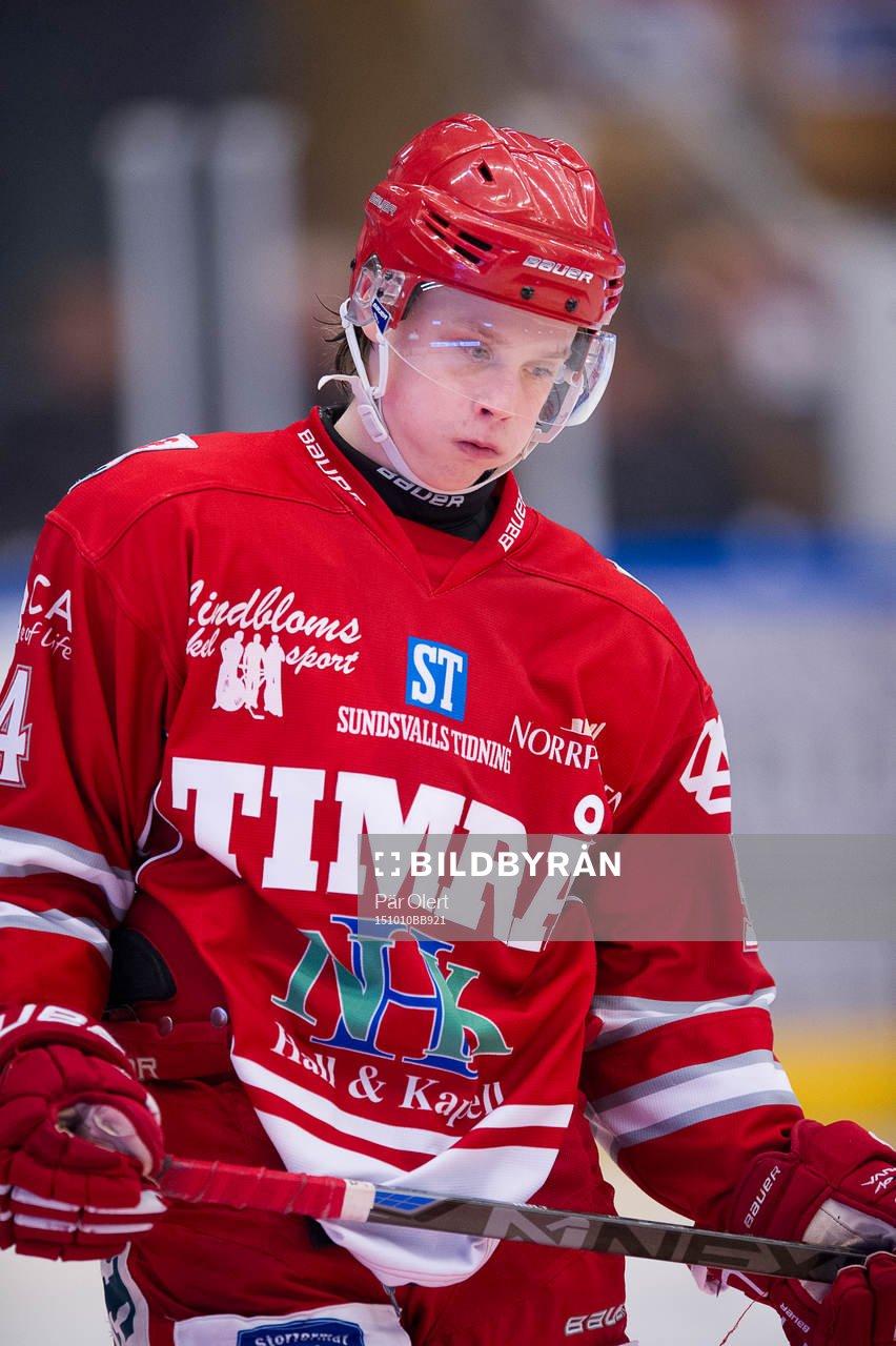 Timrås Jonathan Dahlen deppar