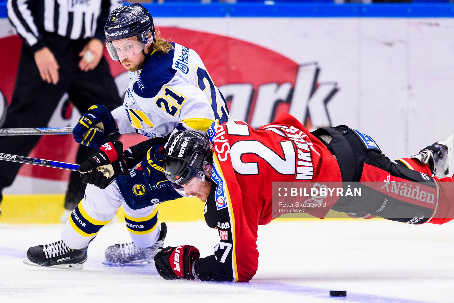 s Mattias Tedenby och Luleås Brendan Mikkelson