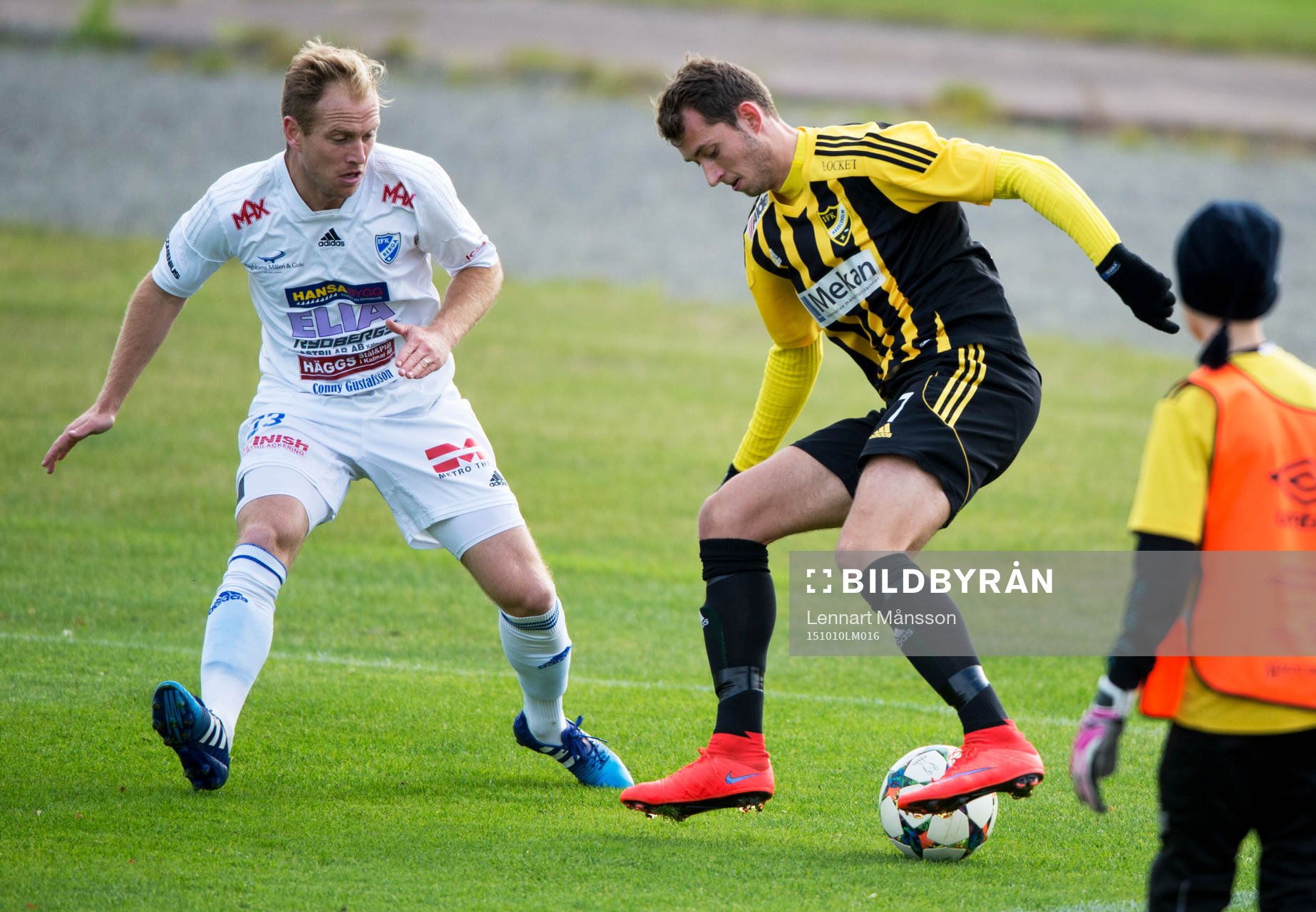 IFK Hässleholms Ilir Salja i matchen i division 2 mellan