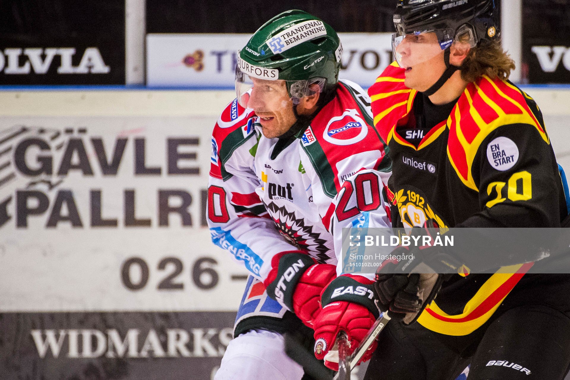 Frölundas Joel Lundqvist och Brynäs Adam Brodecki
