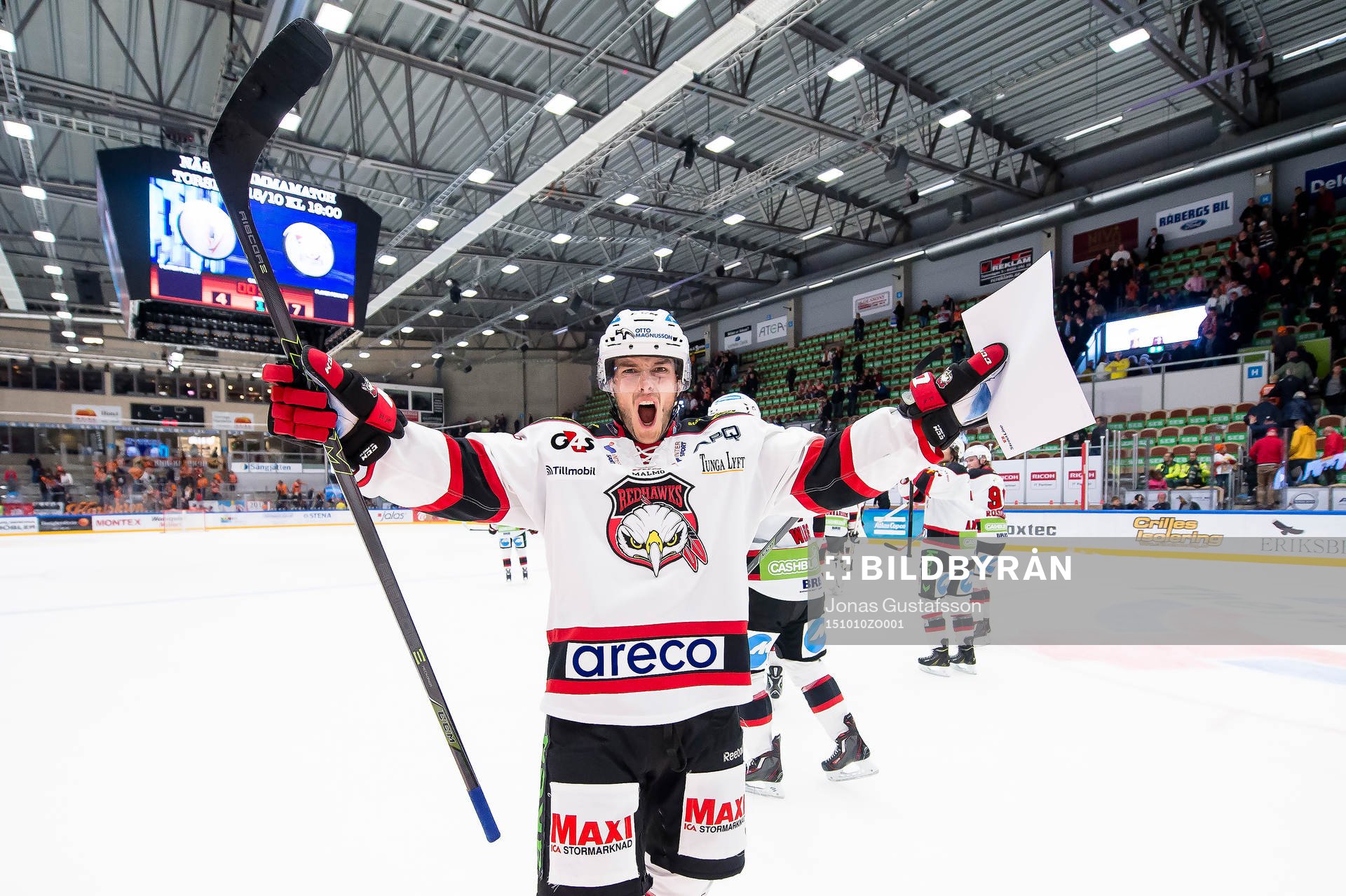 Malmö Redhawks Björn Svensson jublar