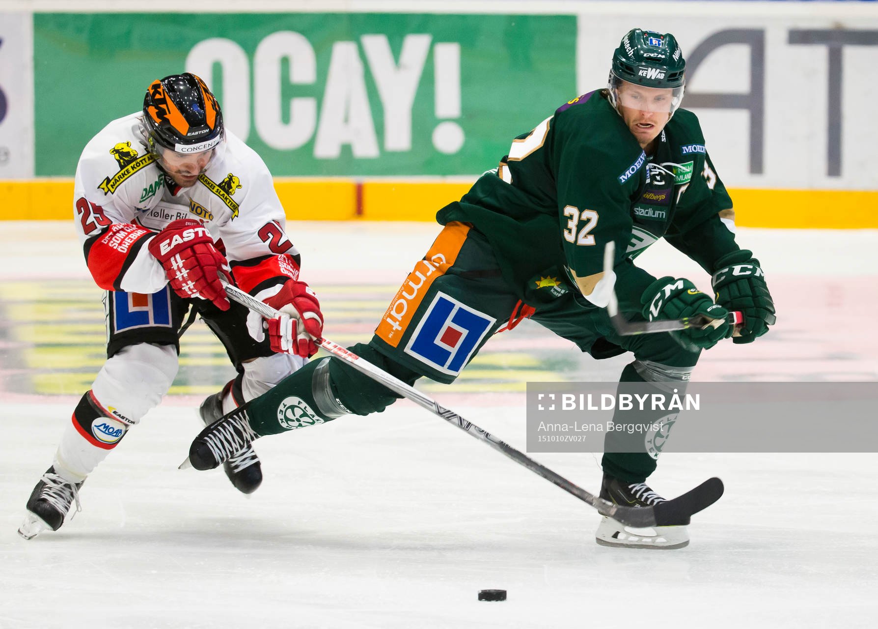 Örebros Martin Johansson och Färjestads Magnus Nygren i