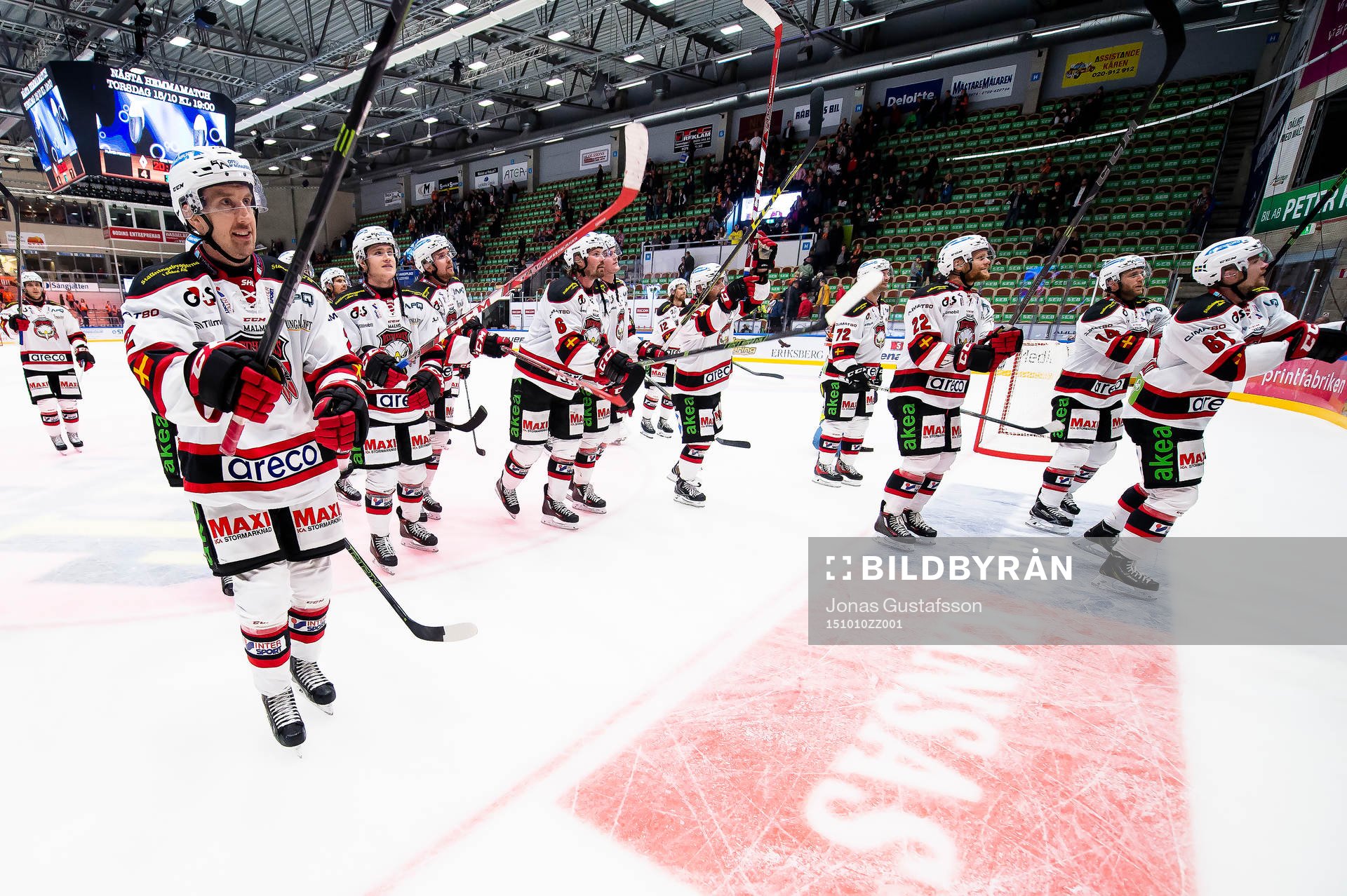 Malmö Redhawks lag tackar sina supportrar