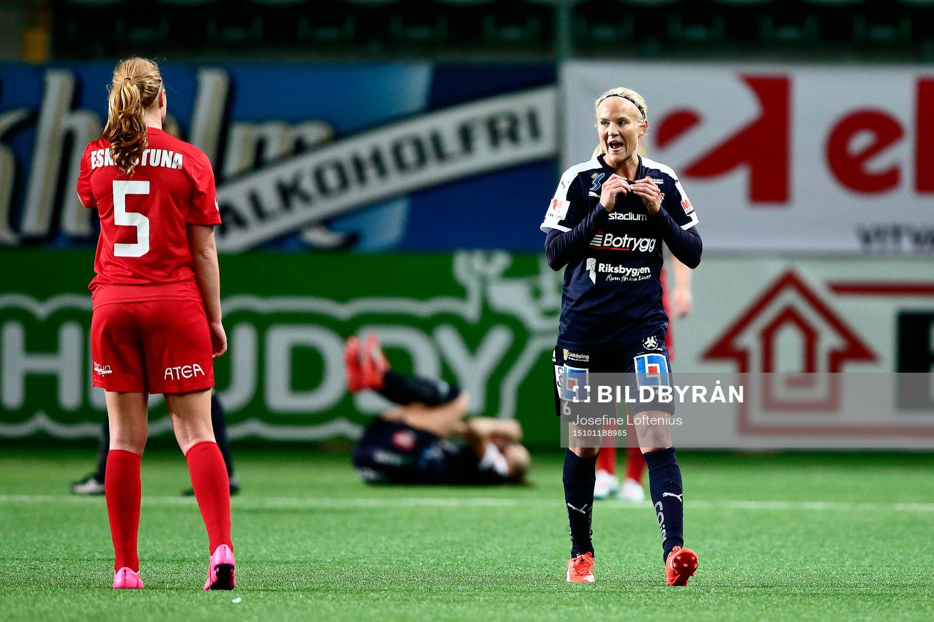 Linköpings Pernille Harder deppar