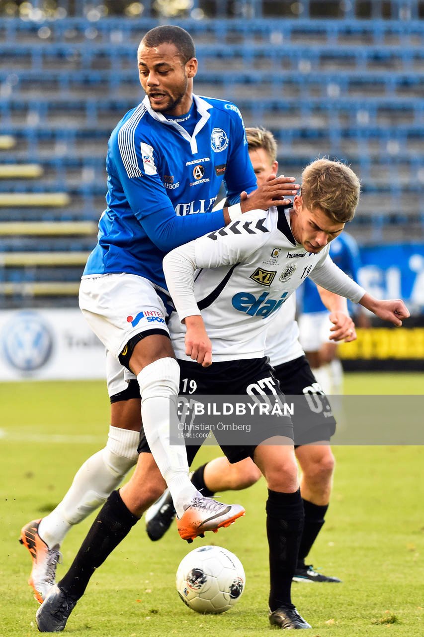 Trelleborgs Salif Camara Jönsson och Oskarshamns Martin
