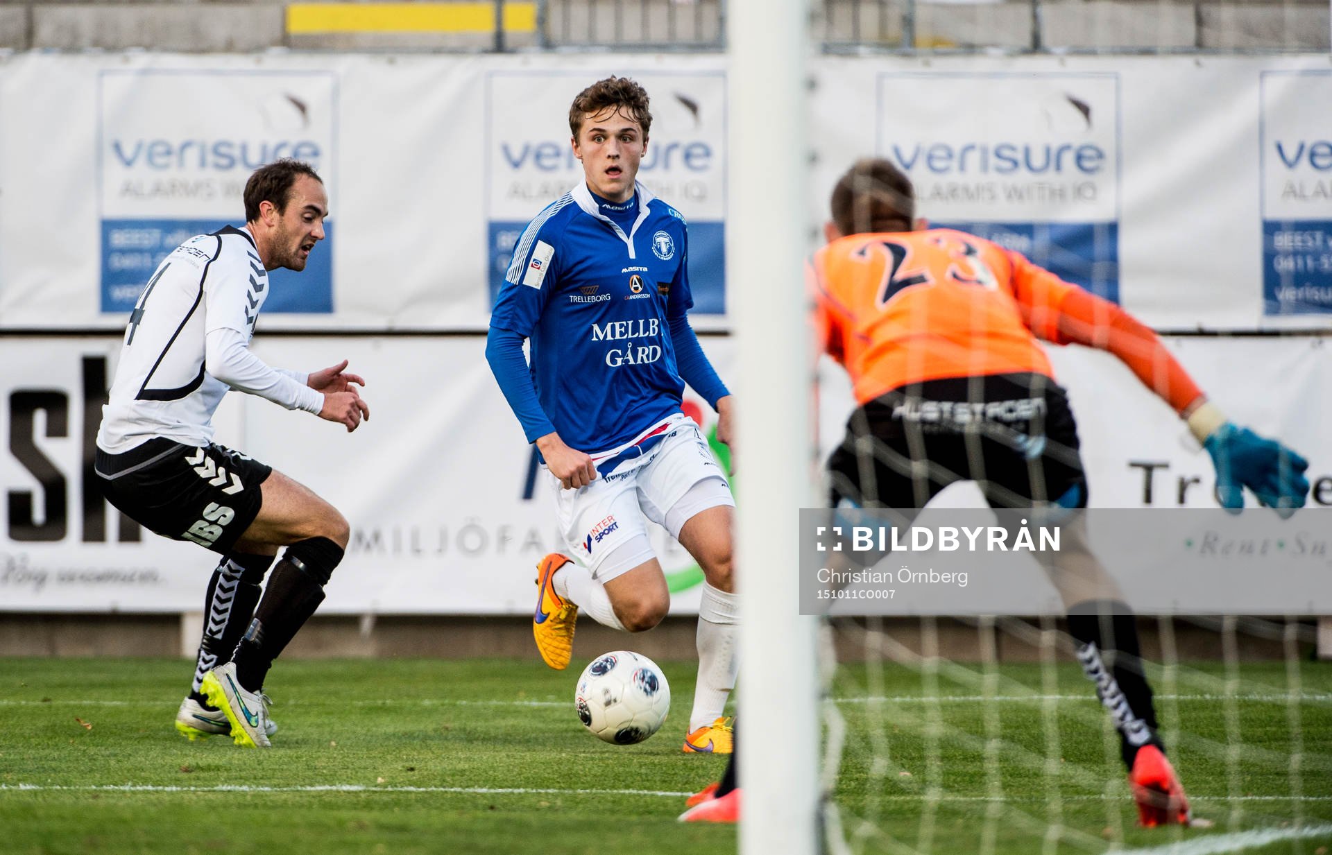 Trelleborgs Jacob Palander mot Oskarshamns målvakt Lucas