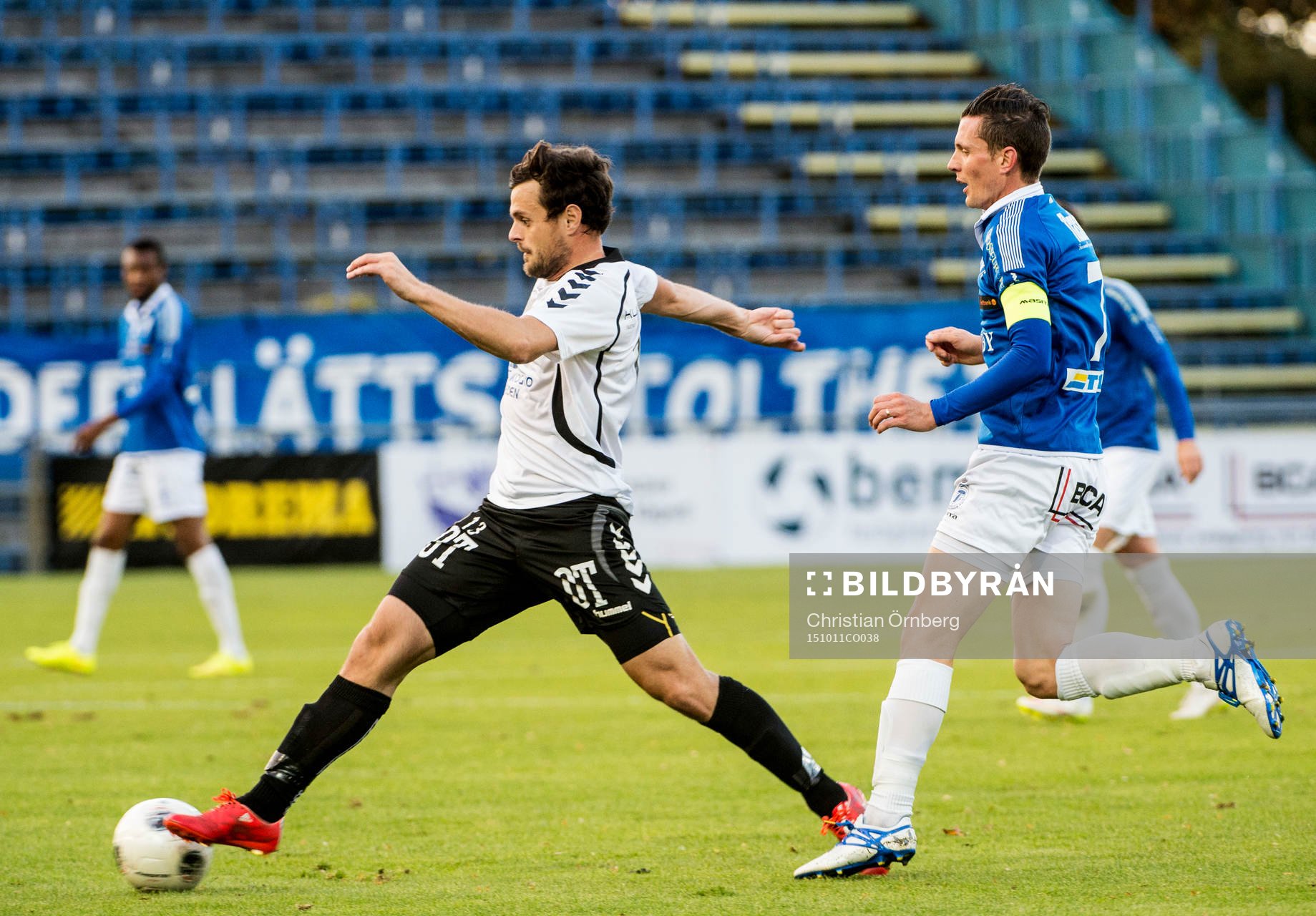 Oskarshamns Mergim Smakolli mot Trelleborgs Kristian Haynes
