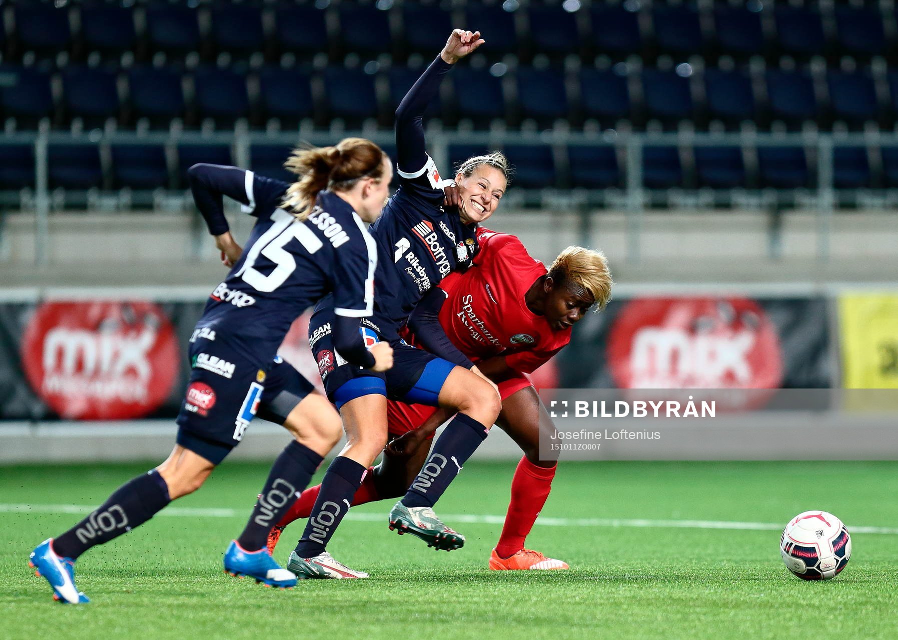 Linköpings Charlotte Rohlin och Eskilstunas Gaelle