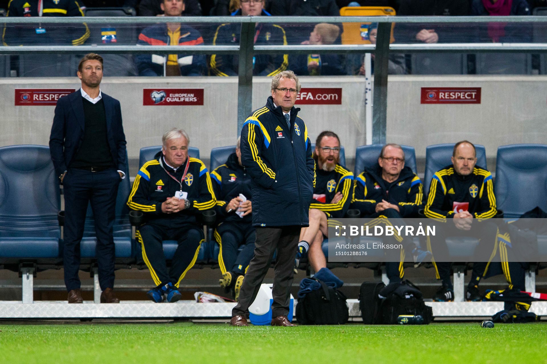 Sveriges players manager Marcus Allbäck och