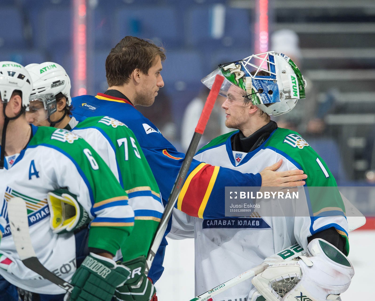 Henrik Karlsson (left), Niklas Svedberg. Jokerit - Salavat