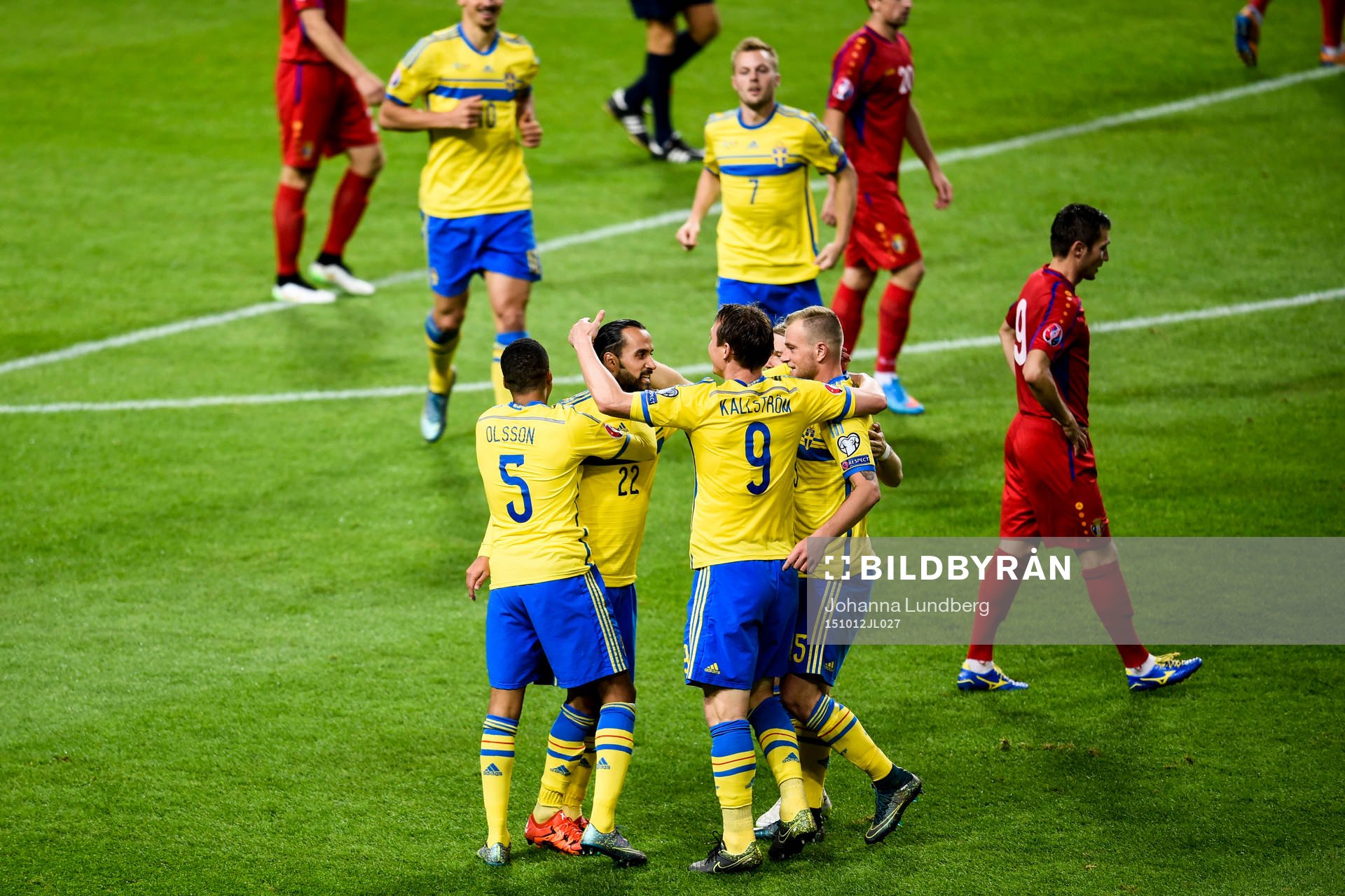 Sveriges spelare jublar