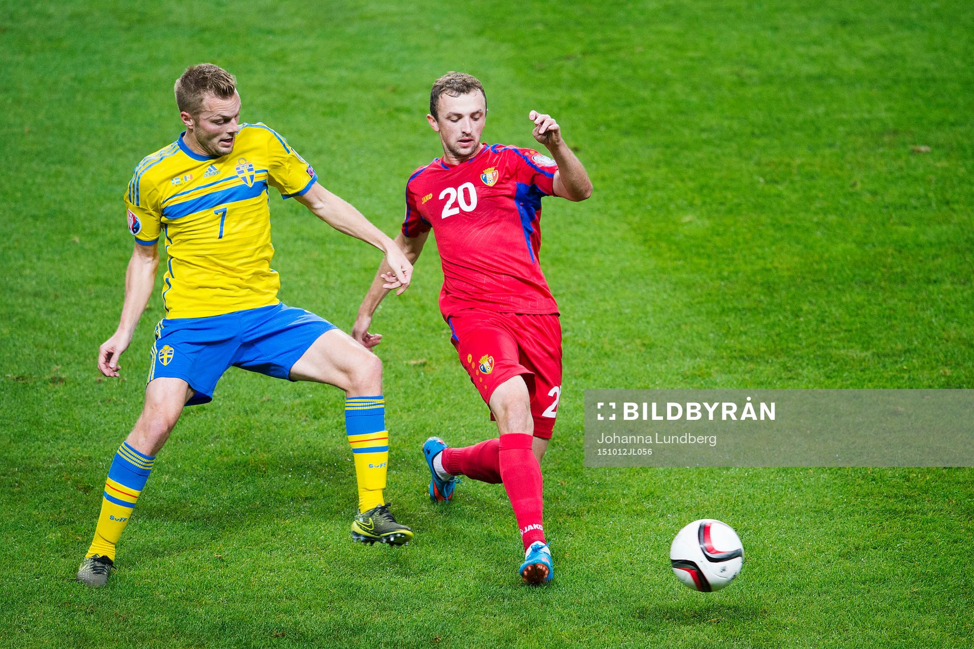 Sveriges Sebastian Larsson och Moldaviens Alexandru Vremea
