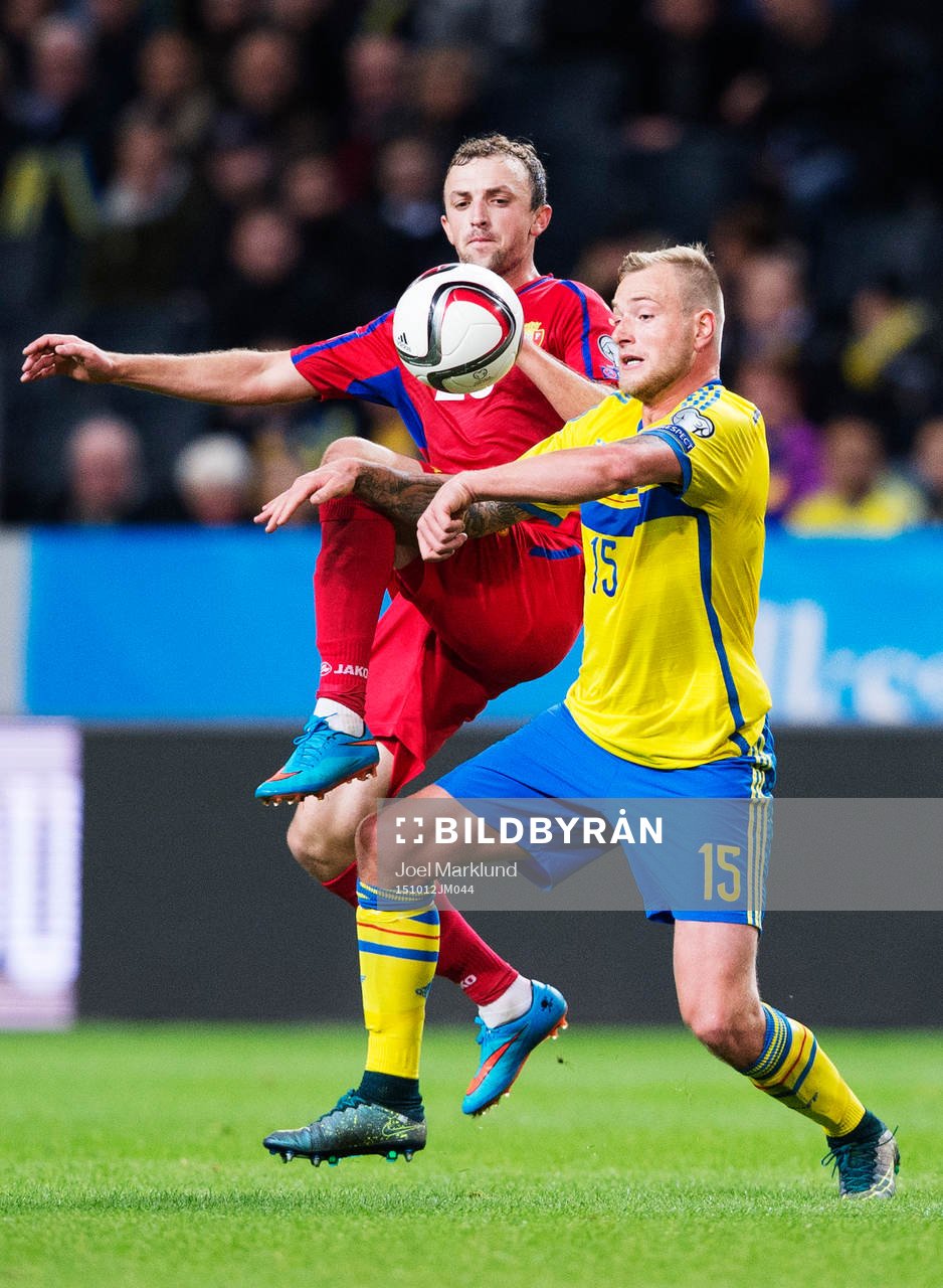 Moldaviens Alexandru Vremea utmanas av Sveriges John
