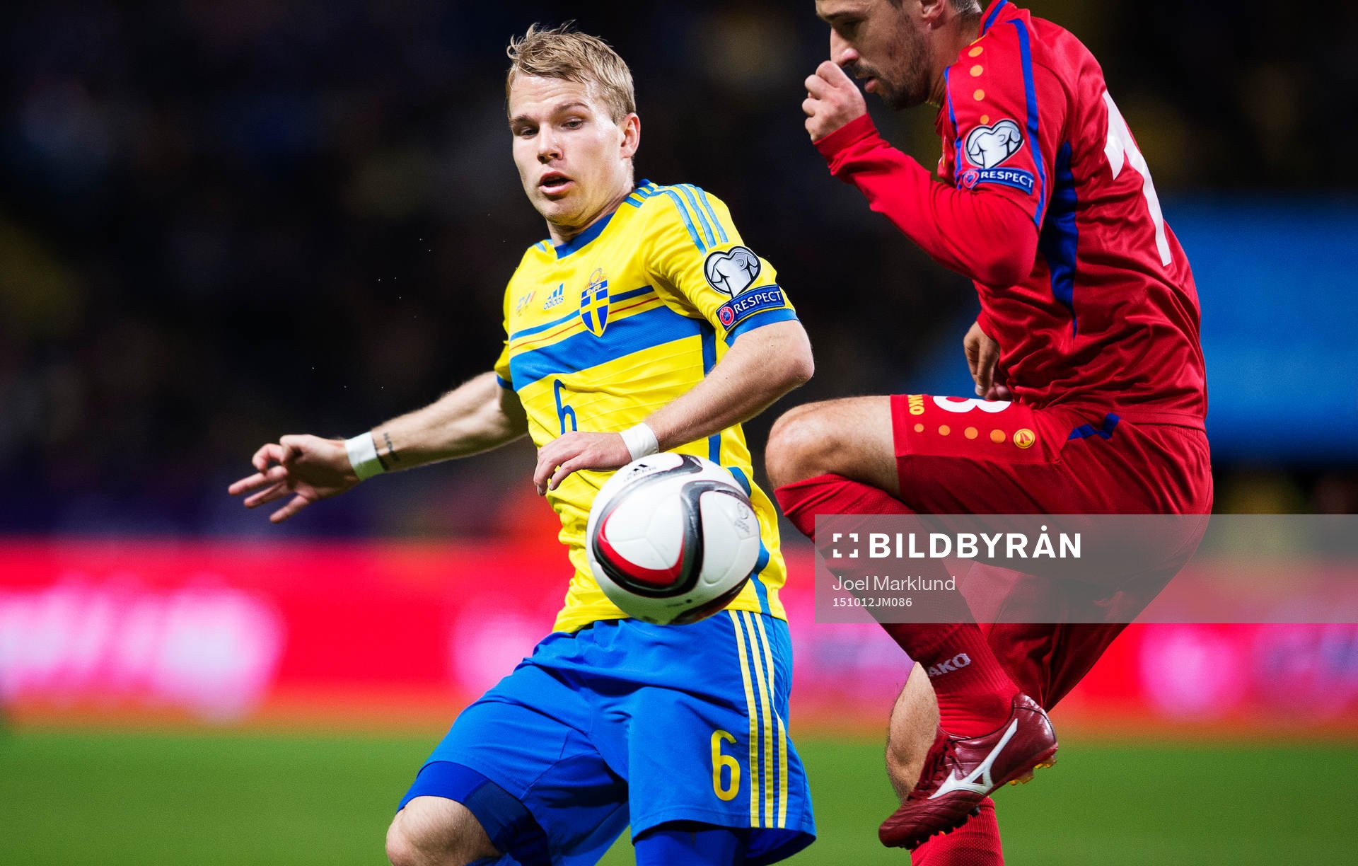 Sveriges Oscar Lewicki och Moldaviens Artur Patras