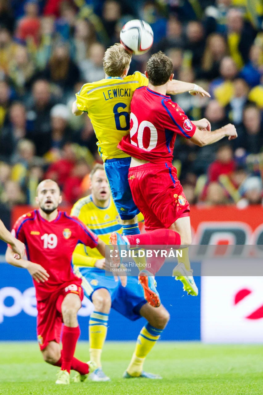 Sveriges Oscar Lewicki i nickduell med Moldaviens Alexandru