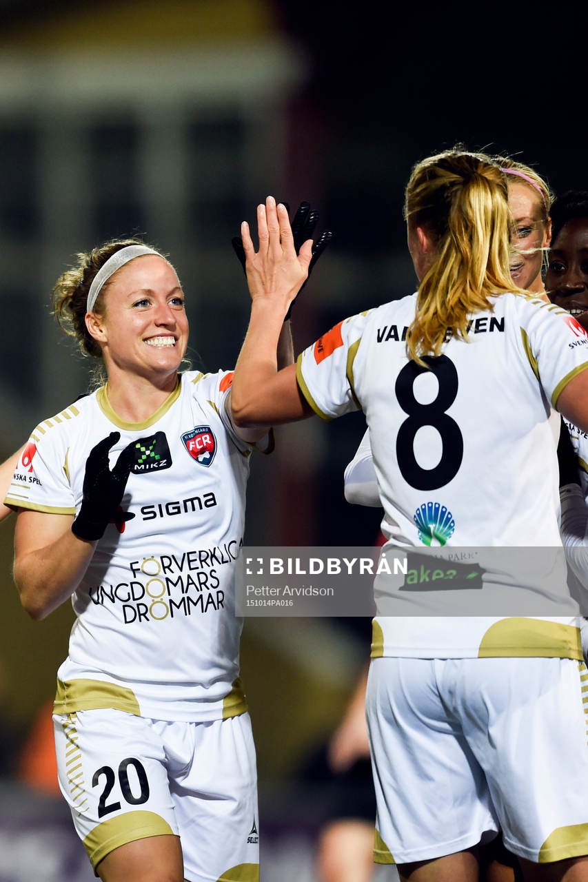 Rosengårds Josee Belanger gratulerar 2-0 målskytten Kirsten Van De Ven under fotbollsmatchen i Womens Champions League mellan FC Rosengård och PK-35 Vantaa den 14 oktober 2015 i Malmö.