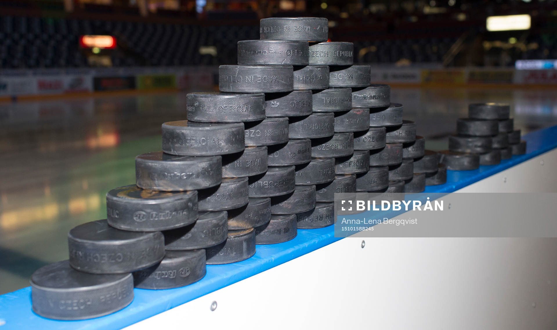 en generell bild av  puckar väntar på spelare