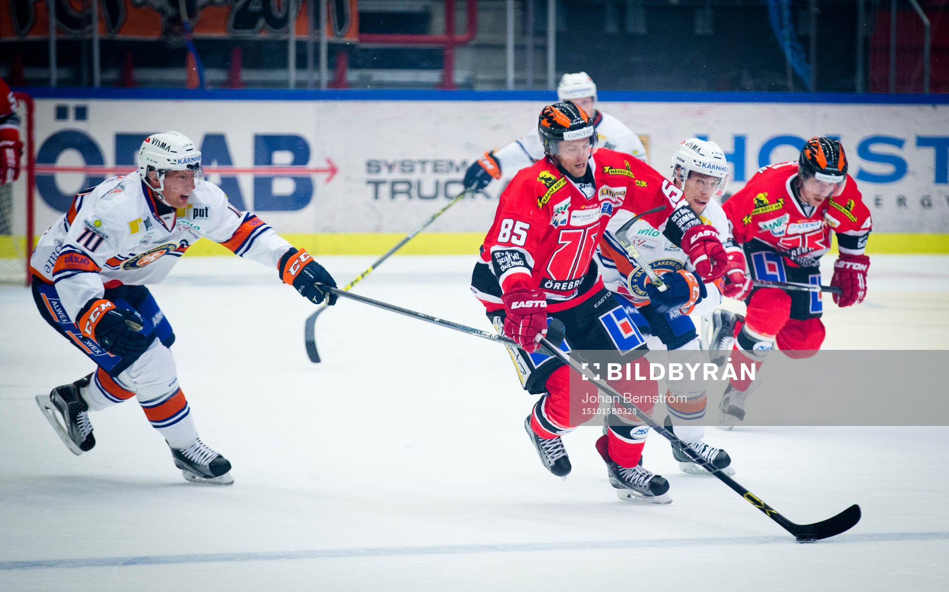 Örebros Kalle Olsson och Växjös Richard Gynge