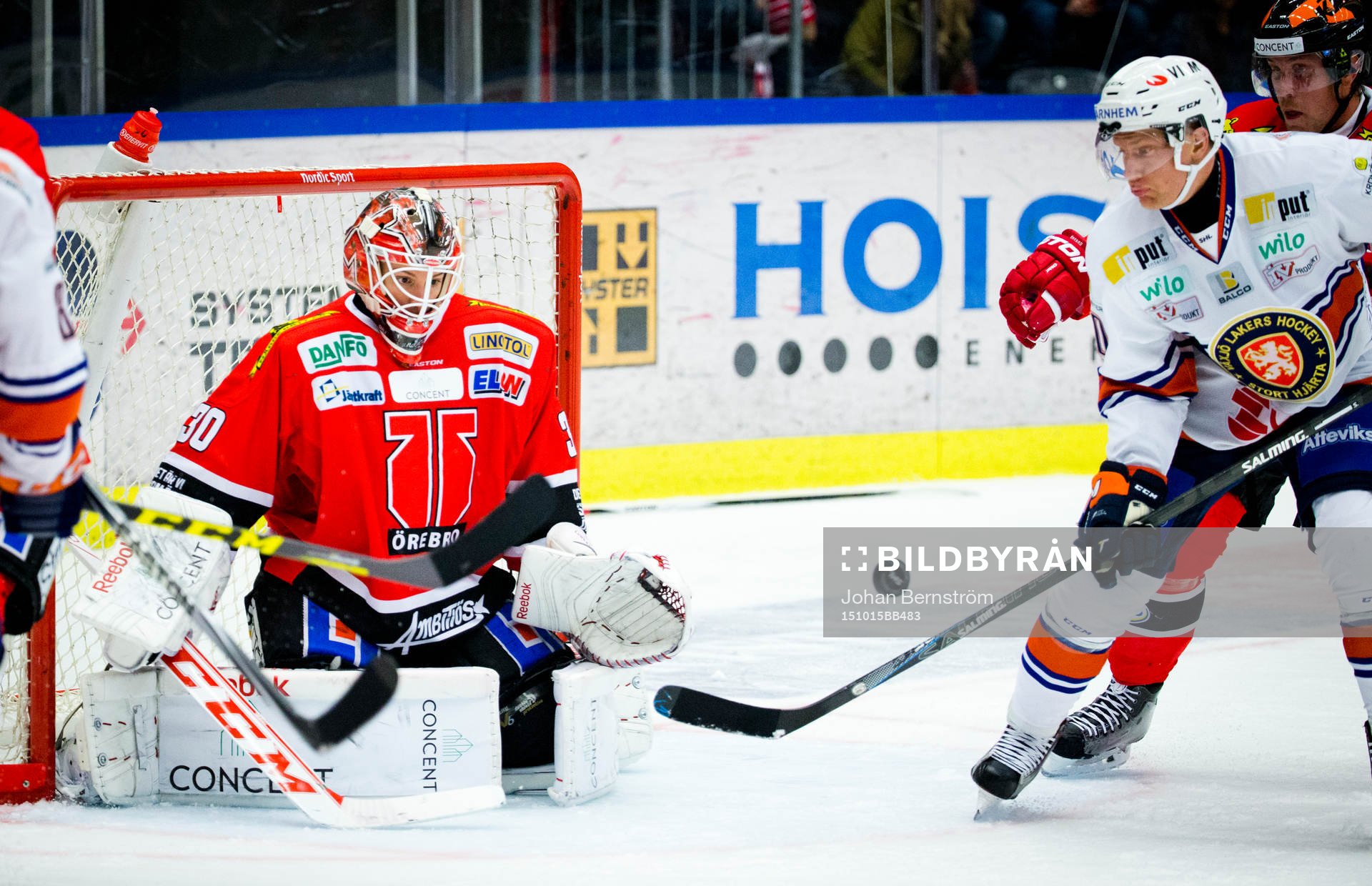 Örebros målvakt Henrik Lundberg och Växjös Richard Gynge