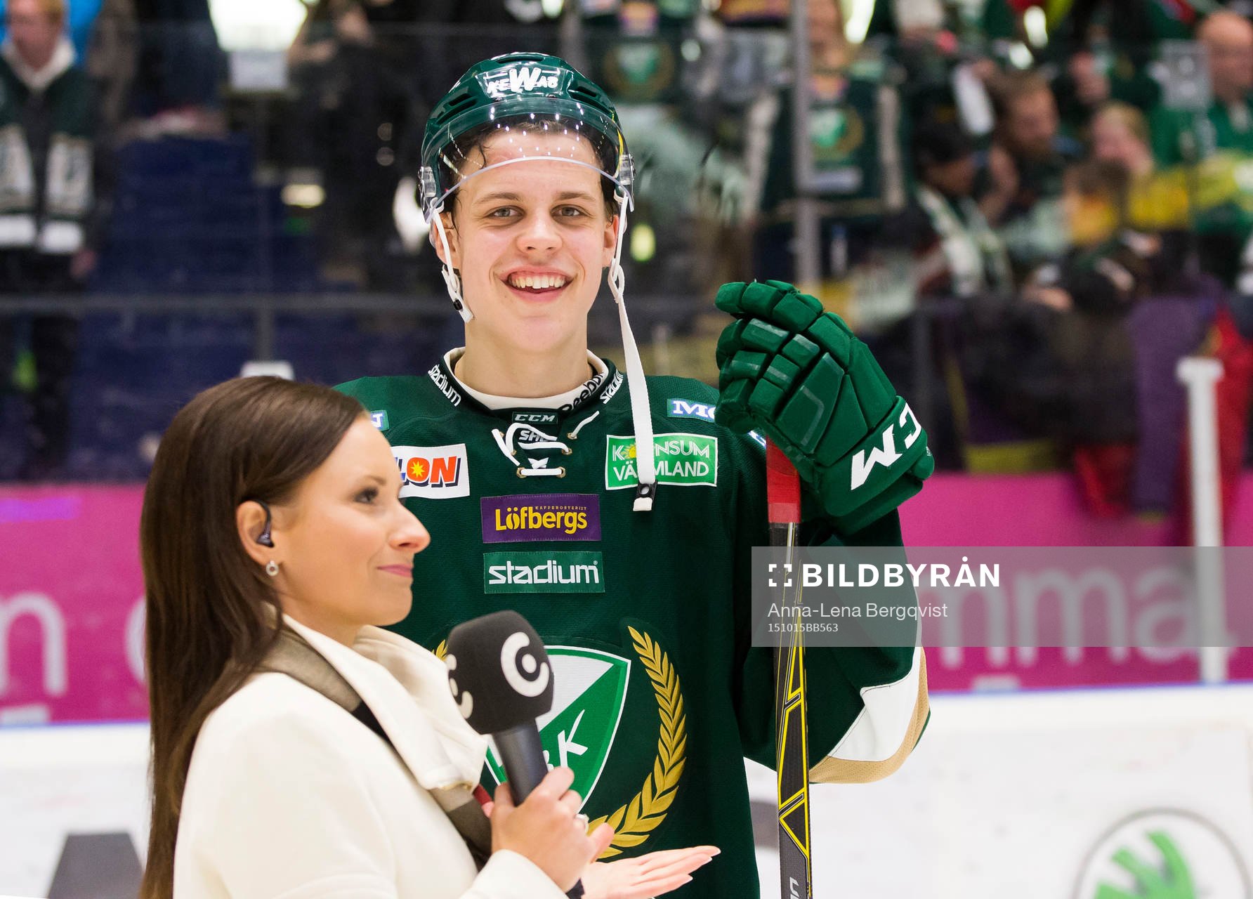 Färjestads Joel Eriksson Ek  är glad