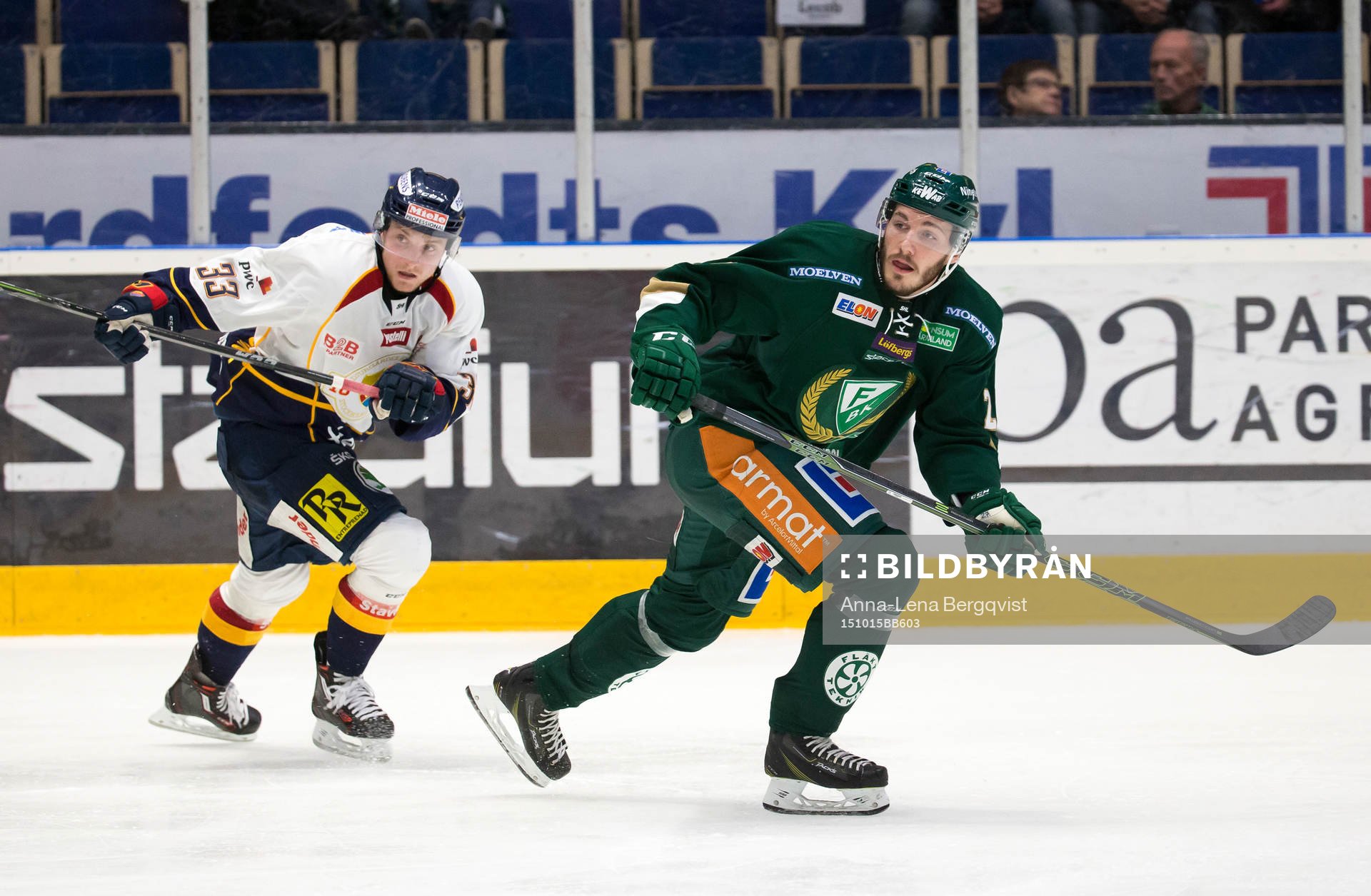 Djurgårdens Linus Hultström och Färjestads John Persson