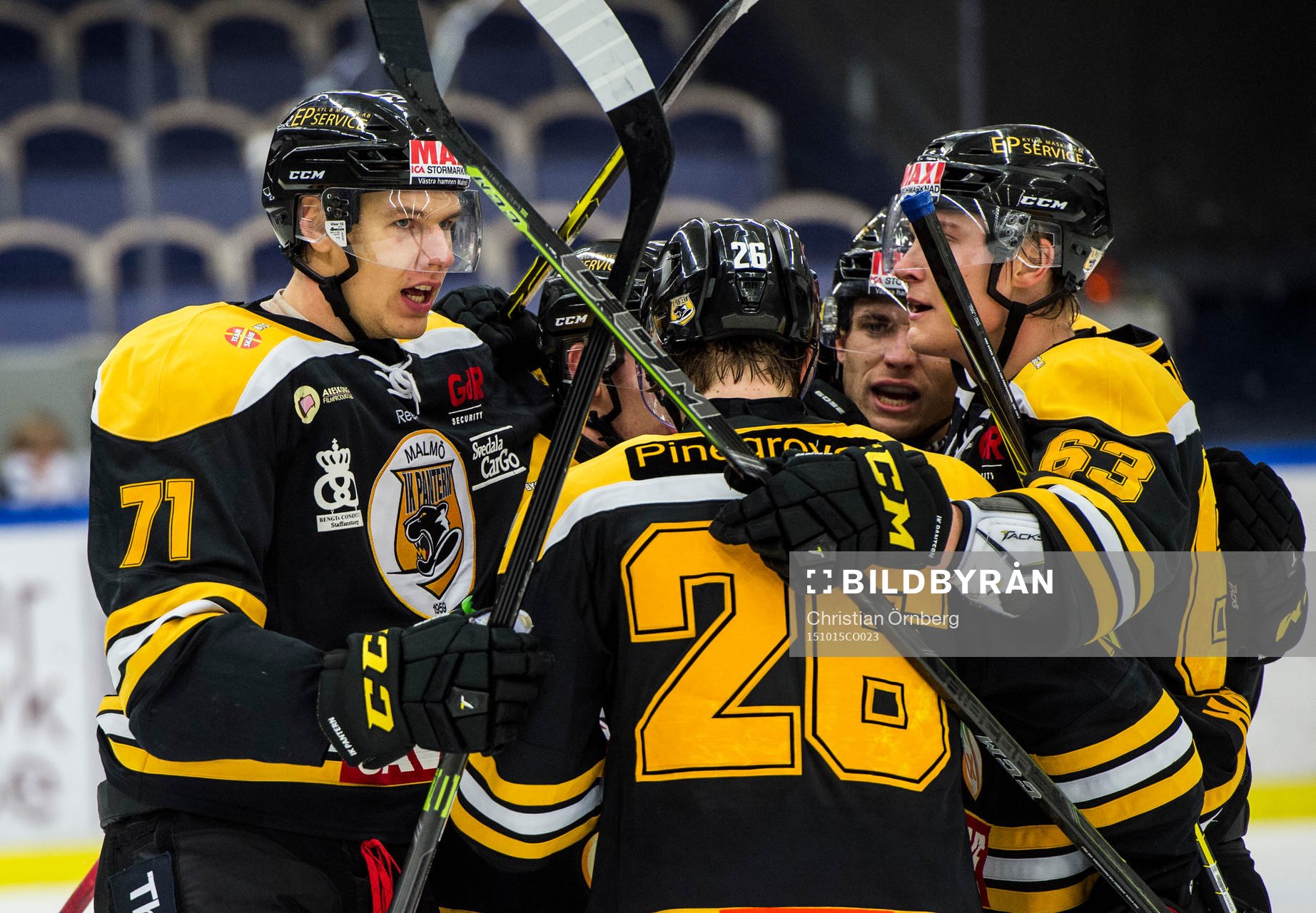 Panterns Daniel Andersson jublar