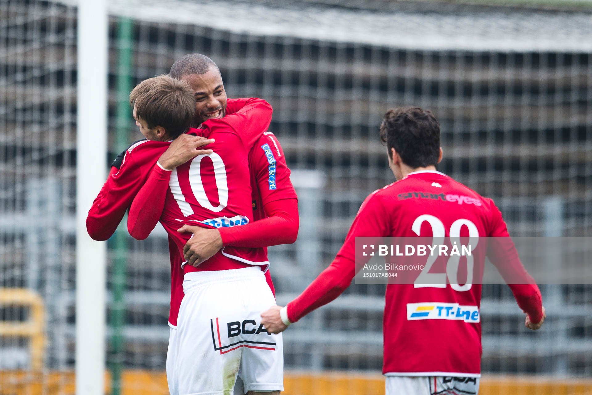 Trelleborgs Zoran Jovanovic och Salif Camara Jönsson jublar